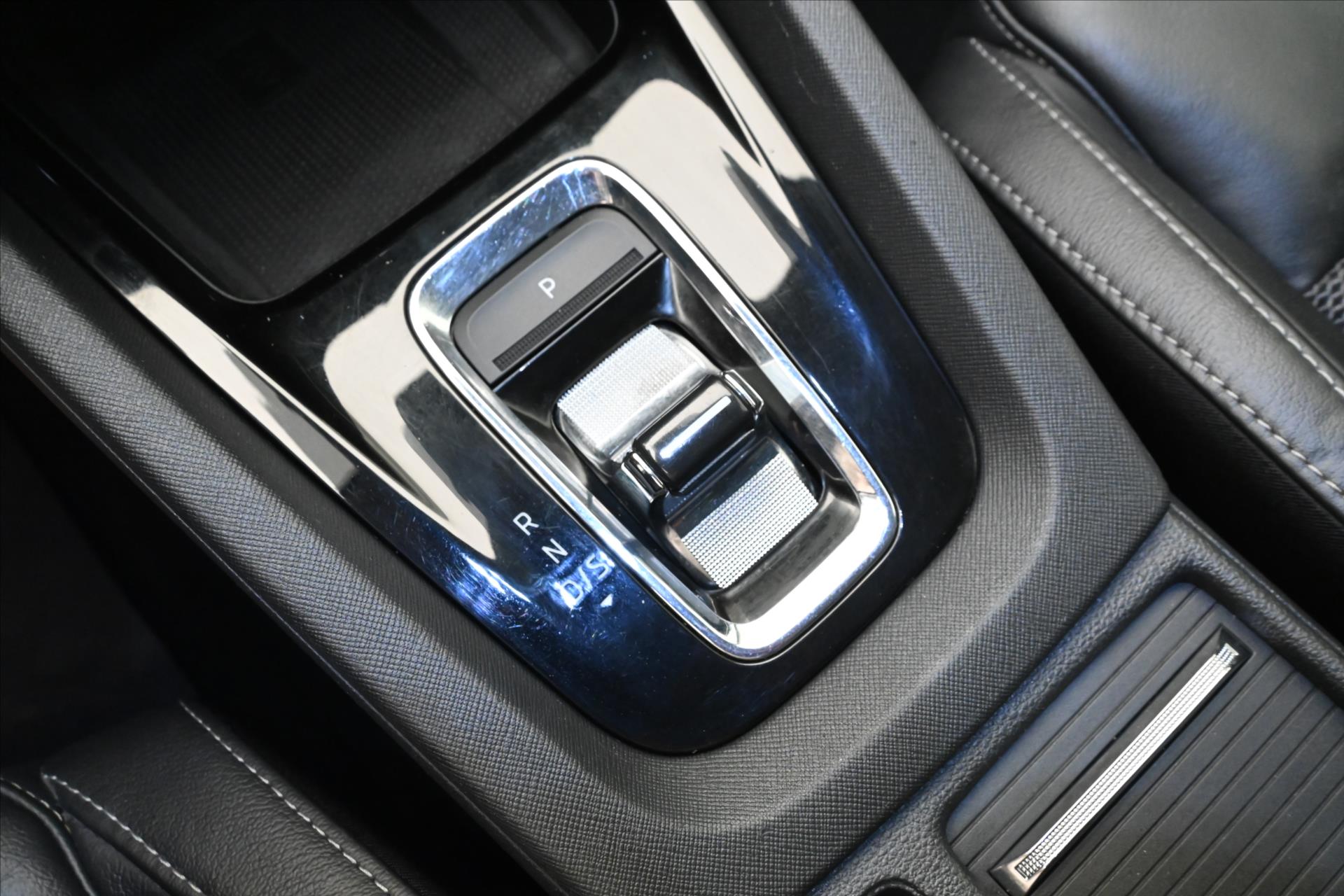 Hlavní fotografie vozu Škoda Octavia 2,0 TDI 110 kW DSG Style Záruka až 5 let (23)