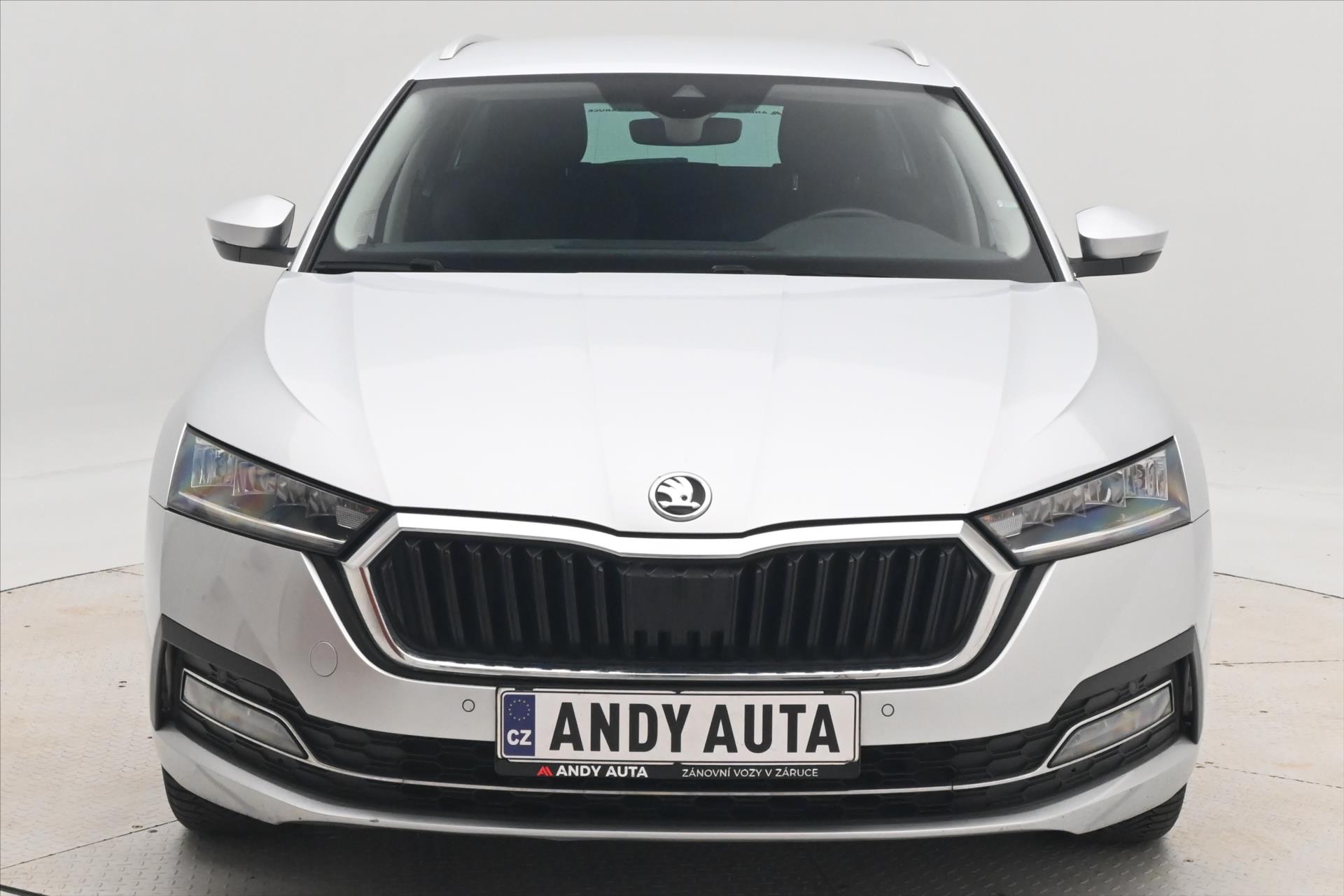 Main photo of the car Skoda Octavia 2.0 TDI 110kW DSG Style Warranty up to 5 years (2)