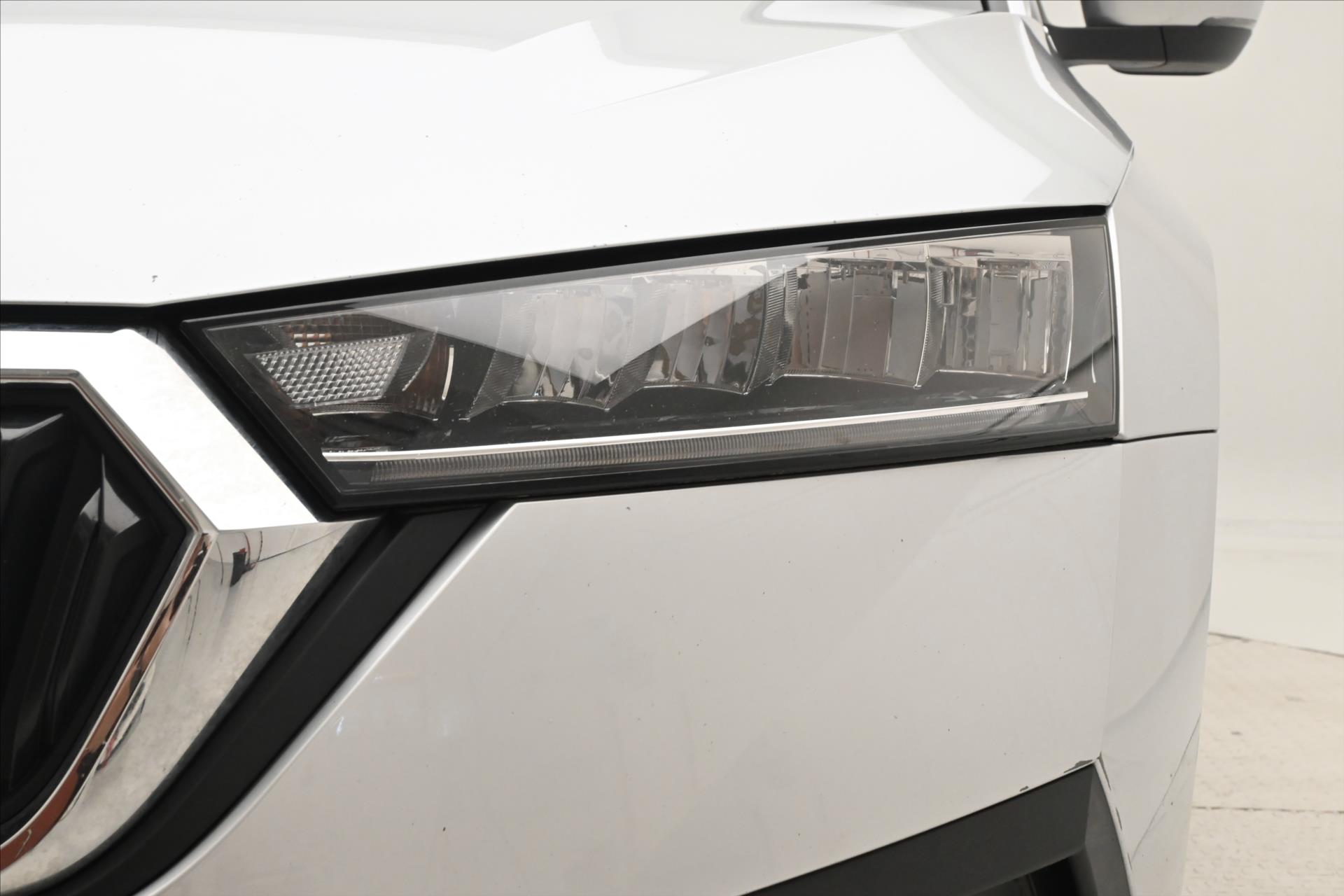 Main photo of the car Skoda Octavia 2.0 TDI 110kW DSG Style Warranty up to 5 years (28)