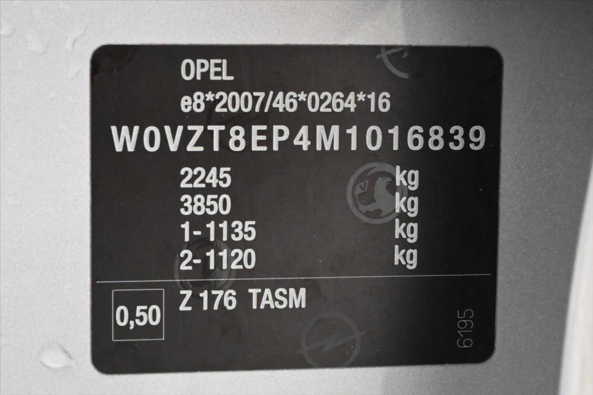 Hlavní fotografie vozu Opel Insignia 2,0 CDTI 128 kW AT8 Business Ultimate Záruka až 5 let (12)