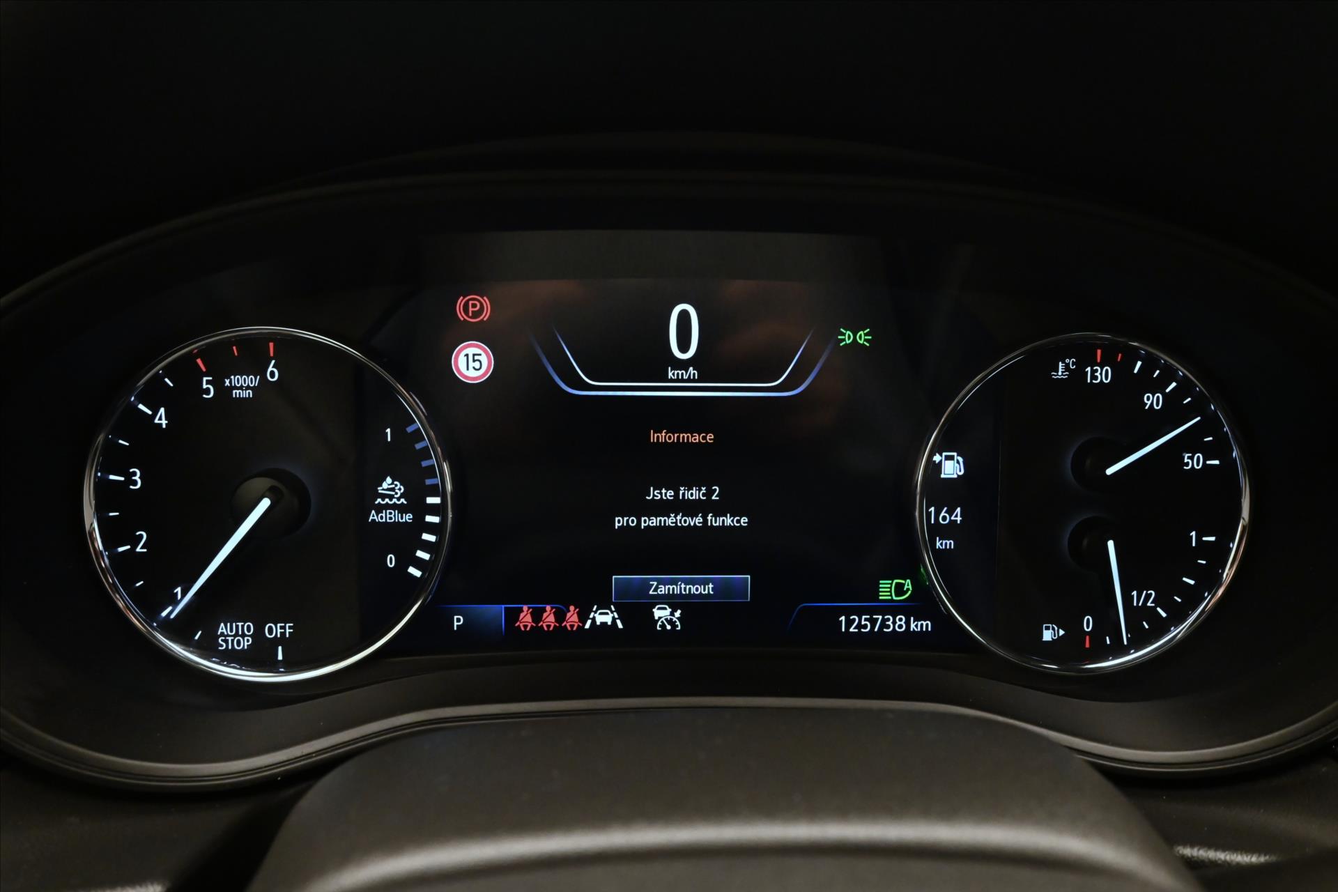 Hlavní fotografie vozu Opel Insignia 2,0 CDTI 128 kW AT8 Business Ultimate Záruka až 5 let (16)