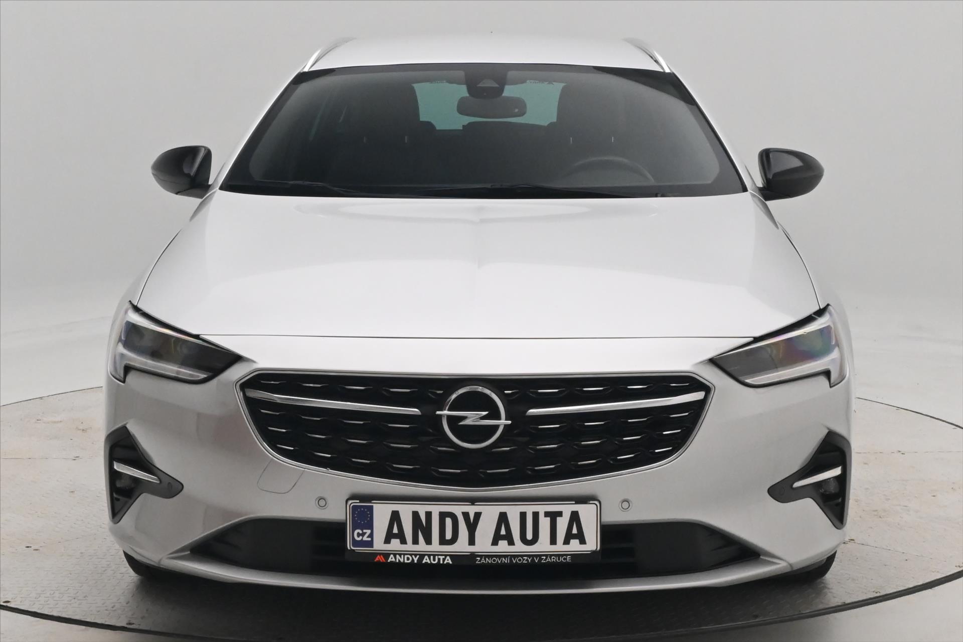 Hlavní fotografie vozu Opel Insignia 2,0 CDTI 128 kW AT8 Business Ultimate Záruka až 5 let (2)