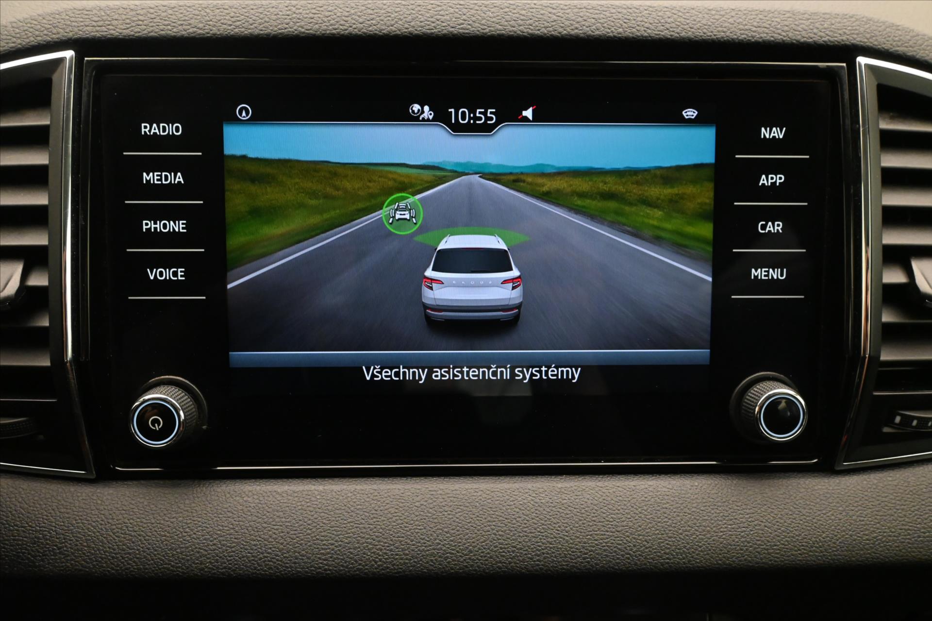 Hlavní fotografie vozu Škoda Karoq 2,0 TDI 85 kW Clever Záruka až 5 let (19)