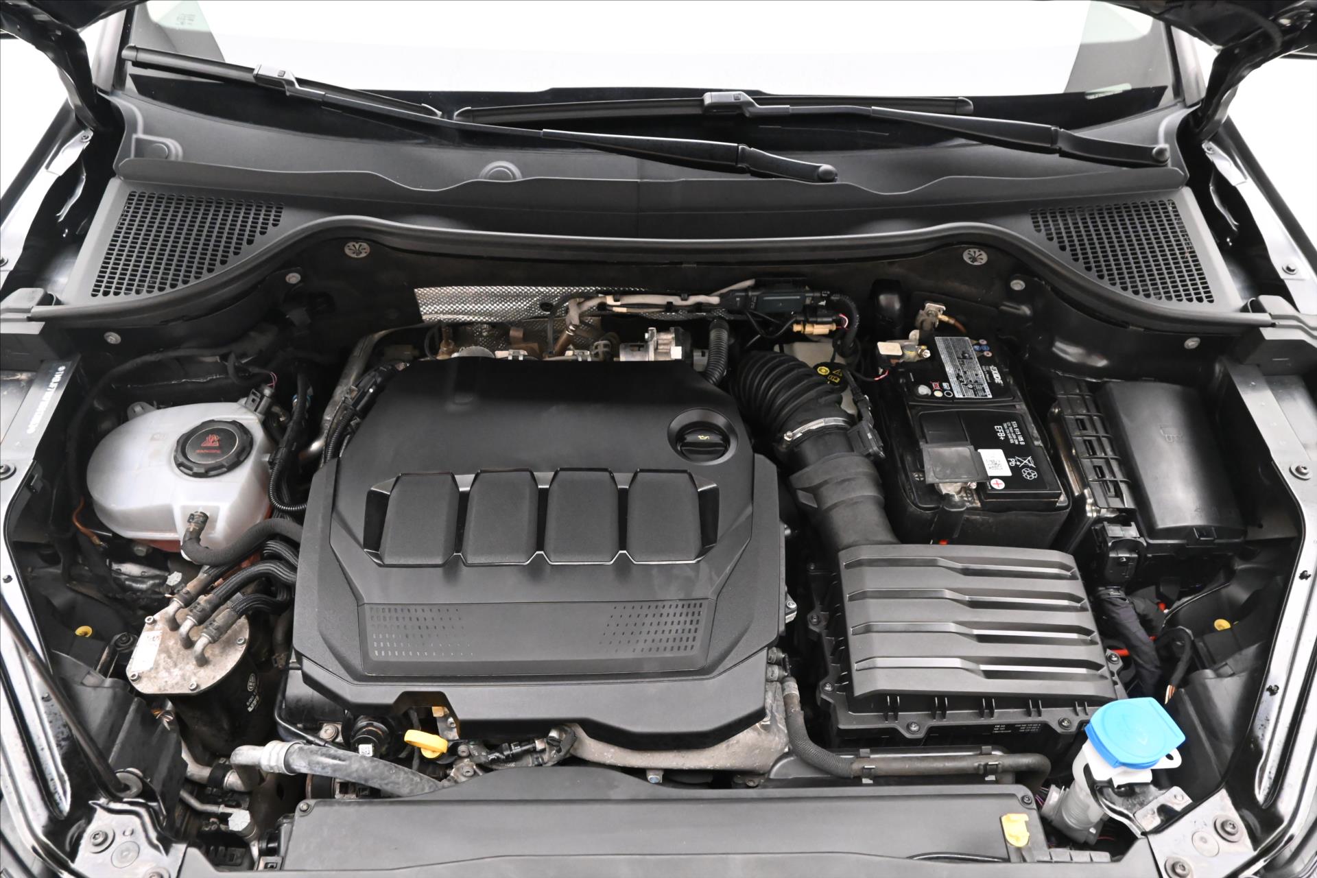 Hlavní fotografie vozu Škoda Karoq 2,0 TDI 85 kW Clever Záruka až 5 let (9)