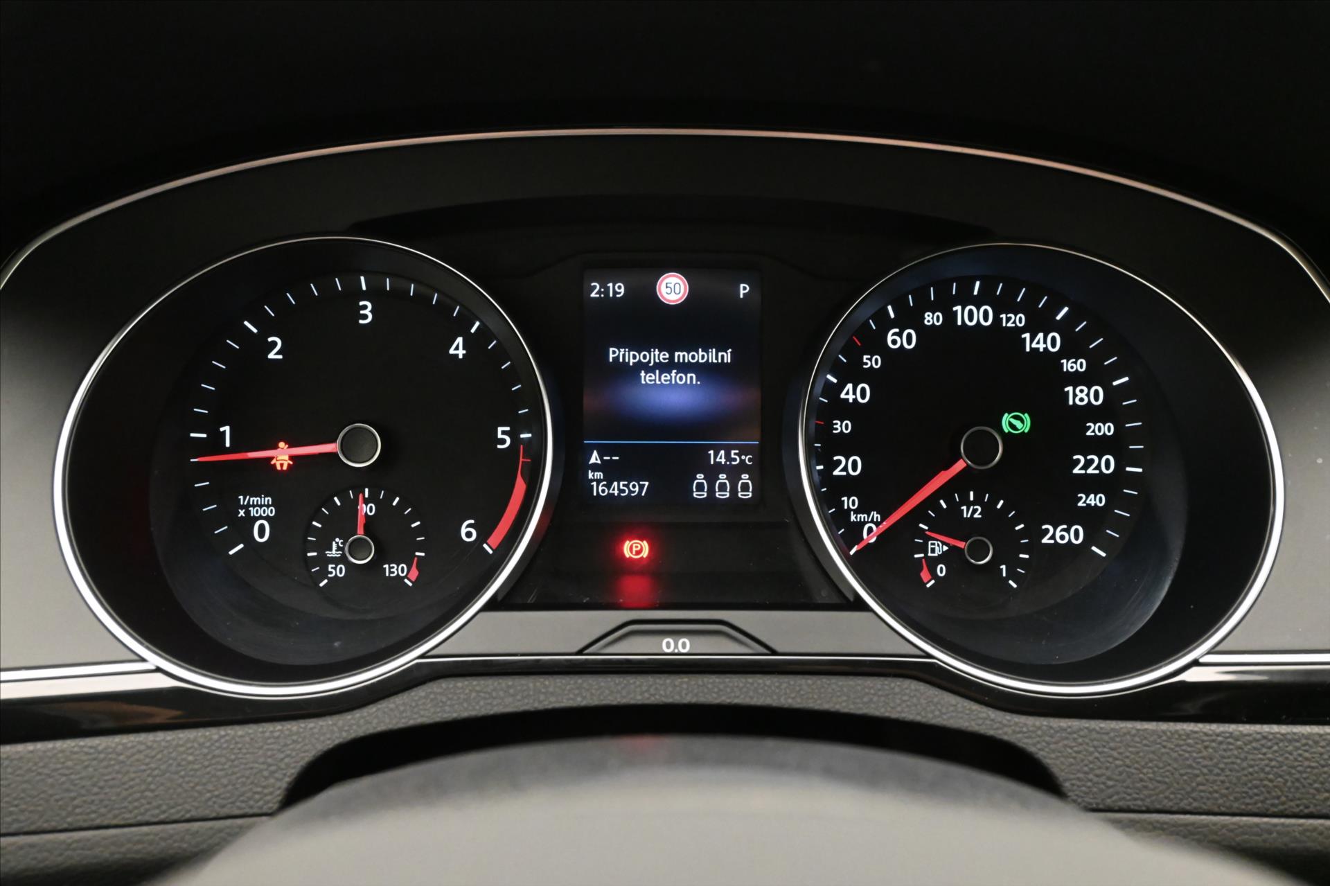 Hlavní fotografie vozu Volkswagen Passat 2,0 TDI 110 kW DSG Business Záruka až 5 let (16)