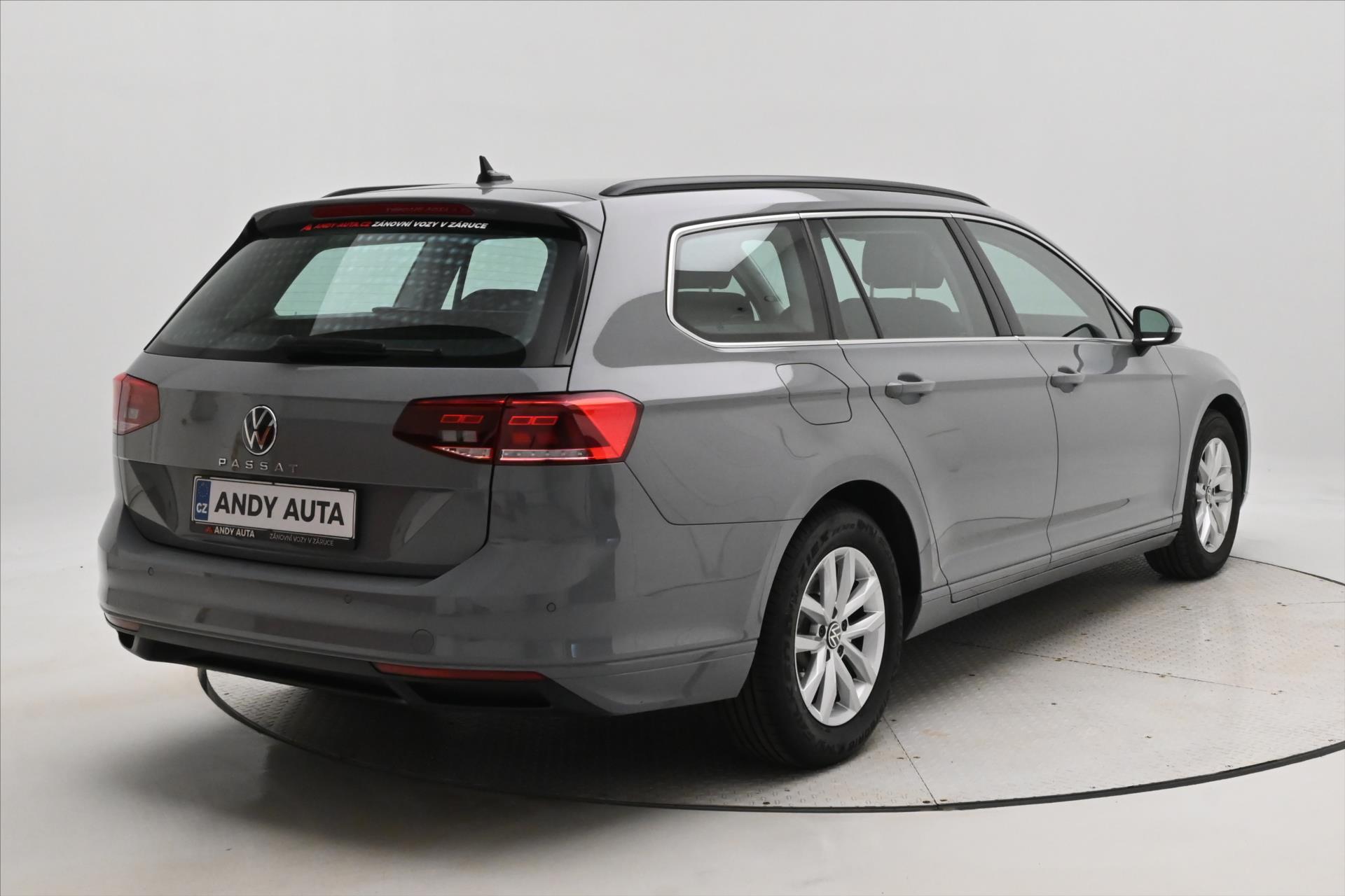 Hlavní fotografie vozu Volkswagen Passat 2,0 TDI 110kW DSG Business Záruka až 5 let (5)