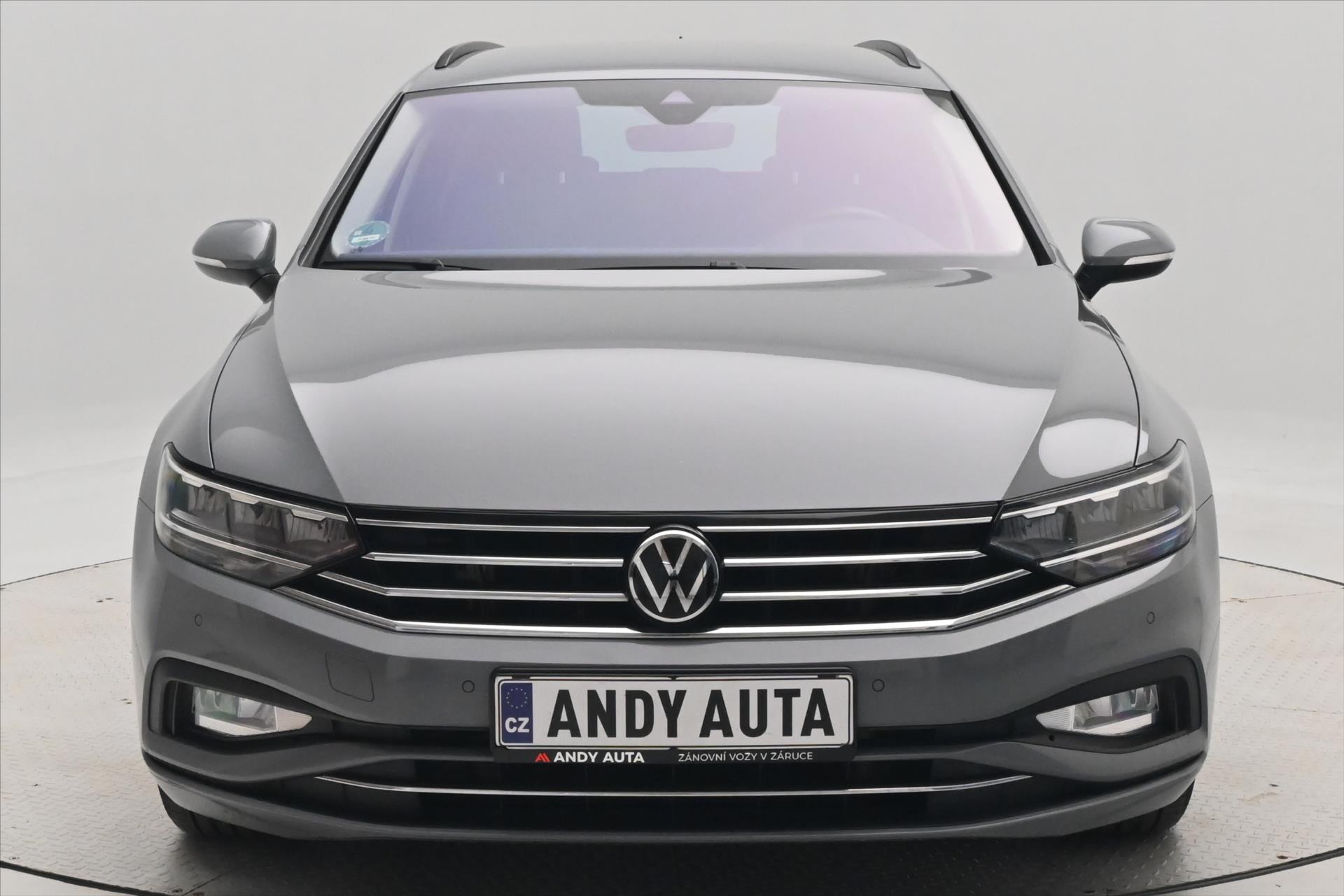 Hlavní fotografie vozu Volkswagen Passat 2,0 TDI 110kW DSG Business Záruka až 5 let (2)