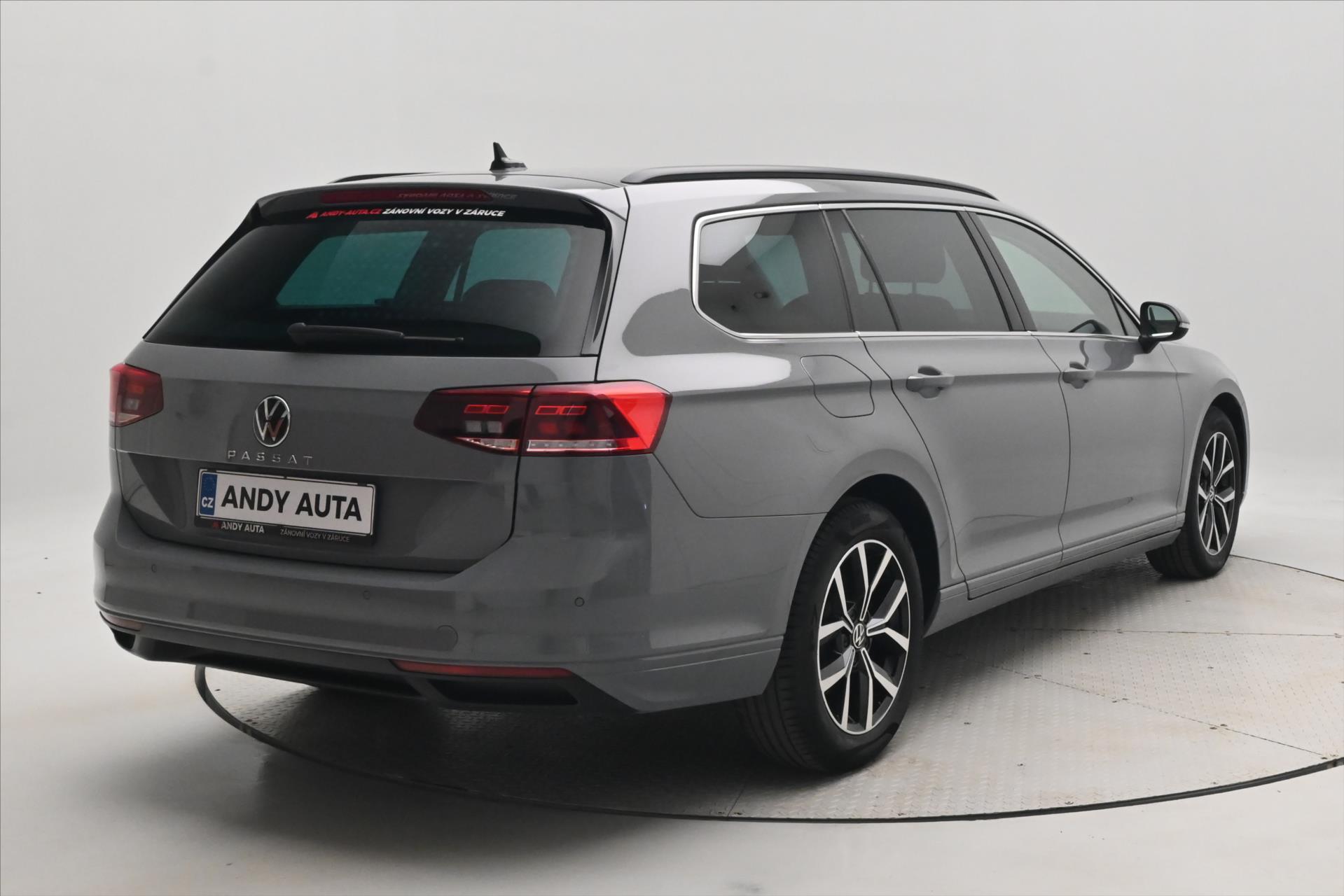 Hlavní fotografie vozu Volkswagen Passat 2,0 TDI 110kW DSG Business Záruka až 5 let (5)