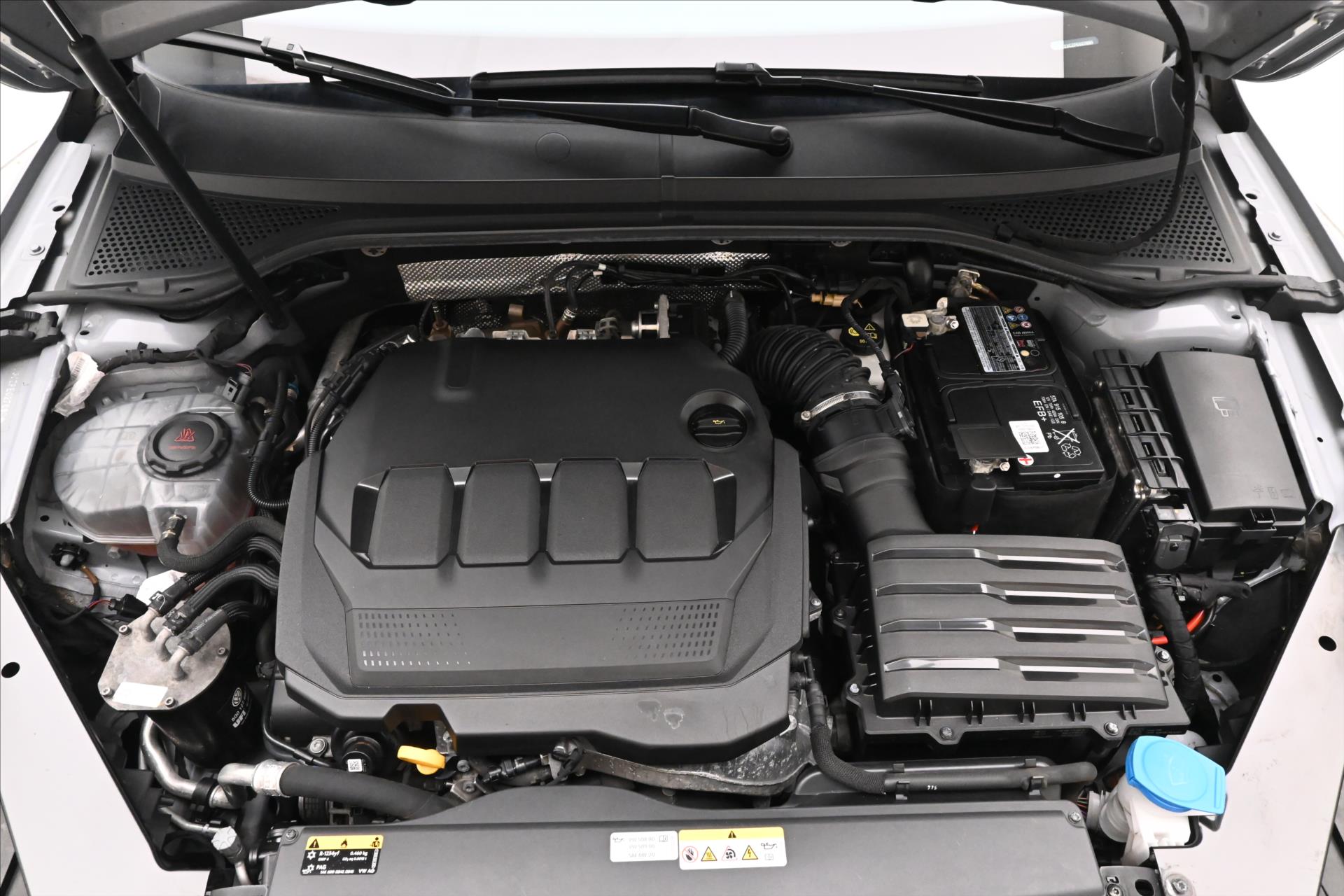 Hlavní fotografie vozu Volkswagen Passat 2,0 TDI 110kW DSG Business Záruka až 5 let (9)