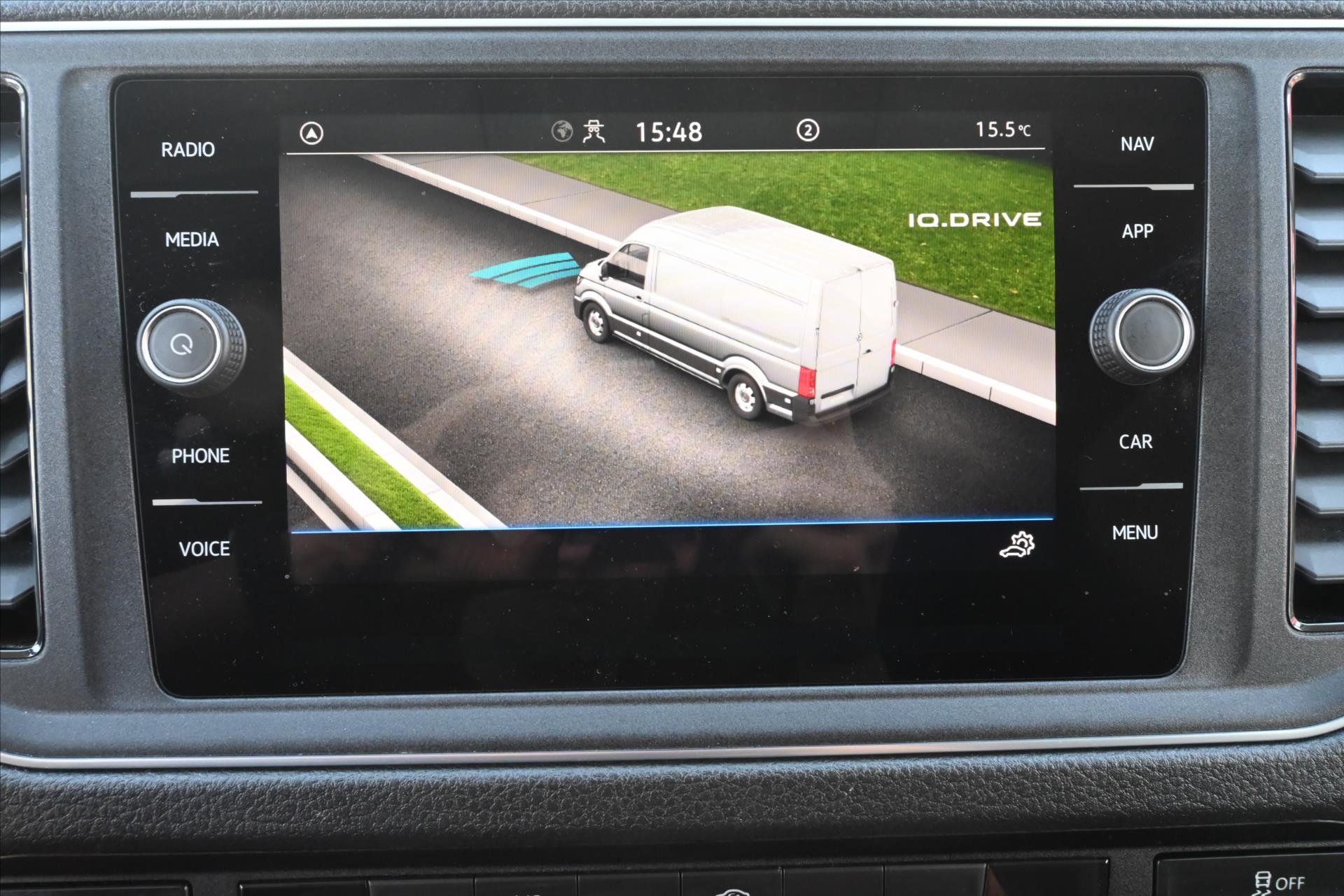 Hlavní fotografie vozu Volkswagen Crafter 2,0 TDI 103kW L2H2 Navi Plošina Záruka až 5 let (21)