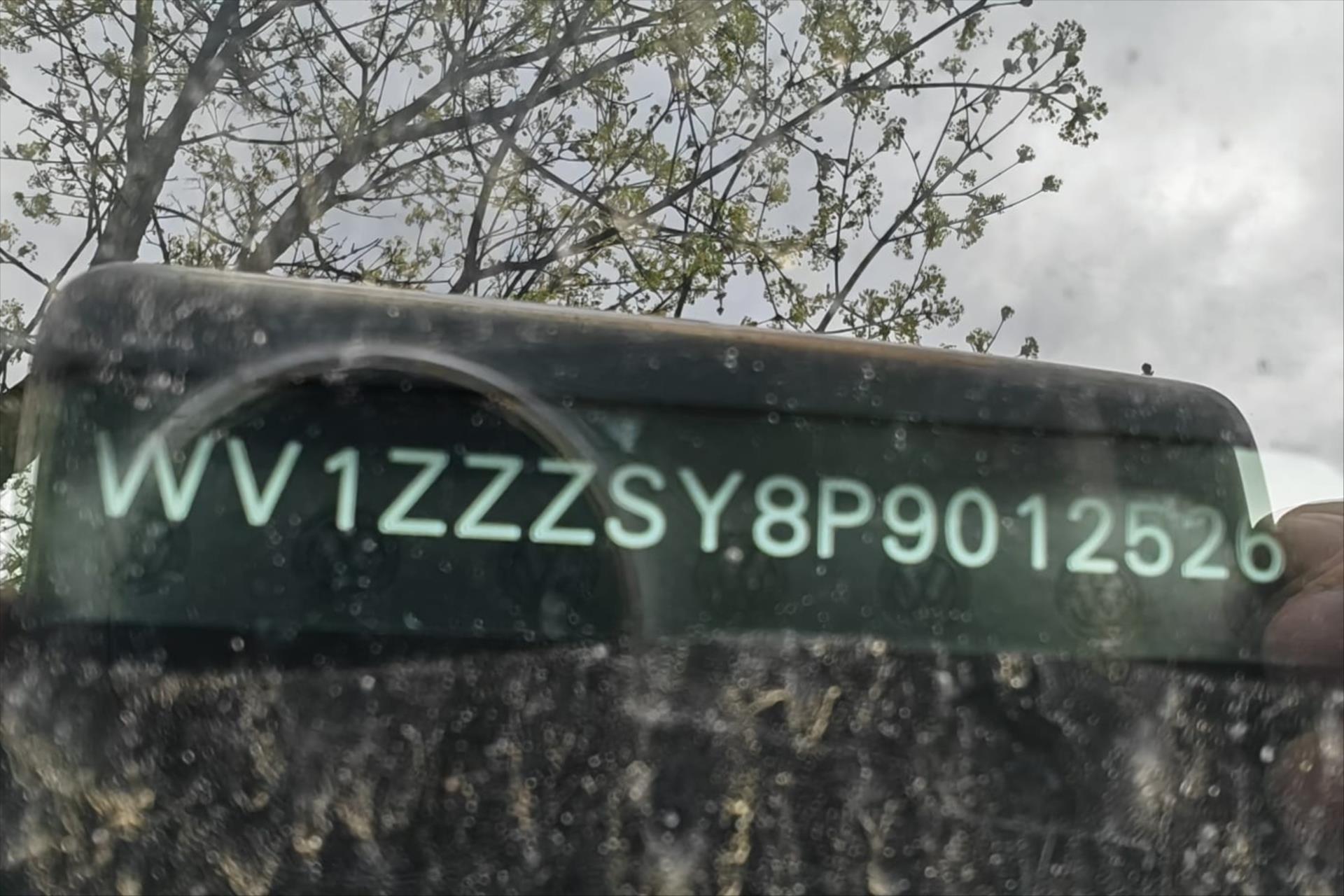 Hlavní fotografie vozu Volkswagen Crafter 2,0 TDI 103kW L2H2 VŮZ PŘIPRAVUJEME K PRODEJI (2)