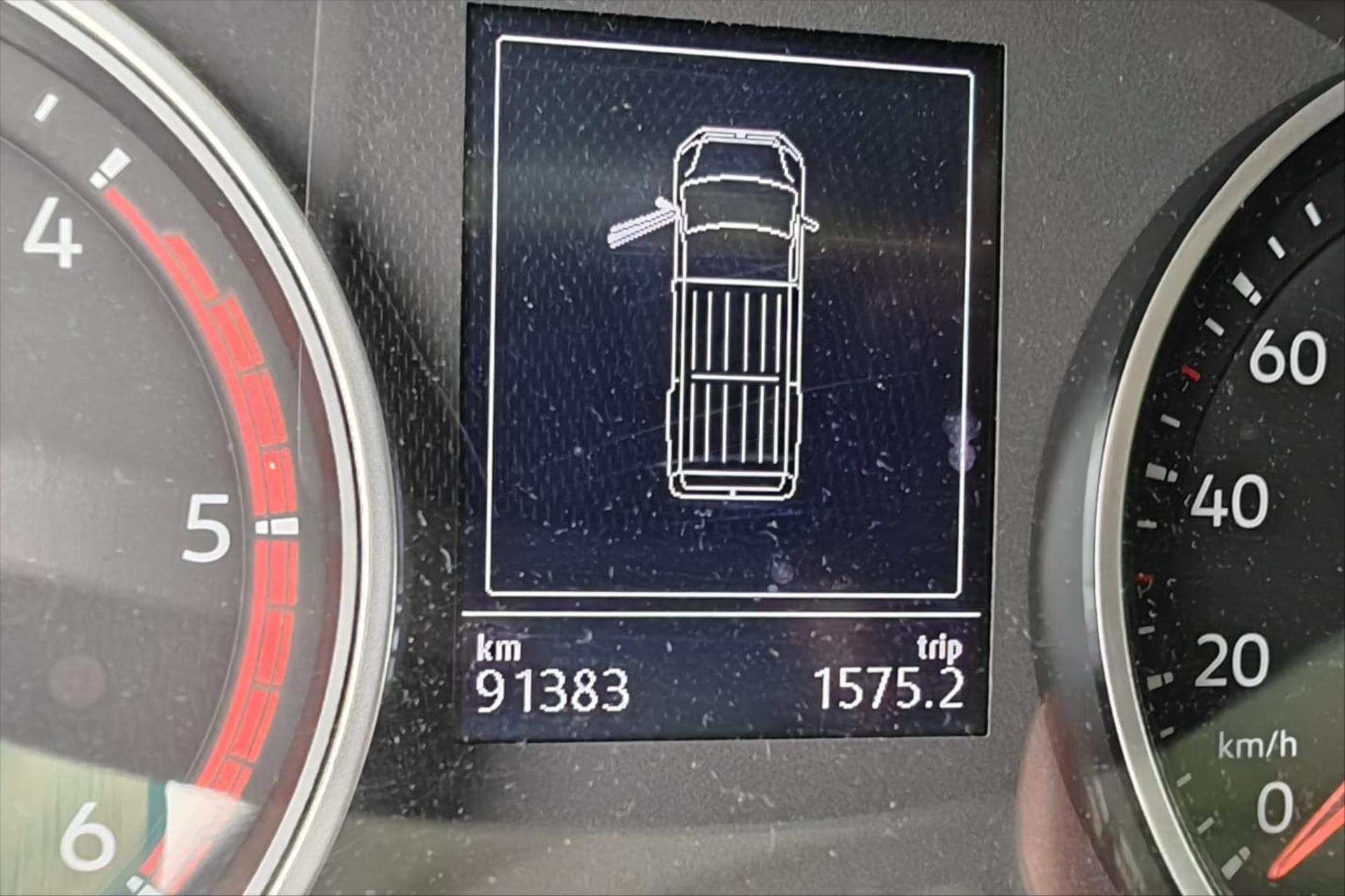 Hlavní fotografie vozu Volkswagen Crafter 2,0 TDI 103kW L2H2 VŮZ PŘIPRAVUJEME K PRODEJI (3)