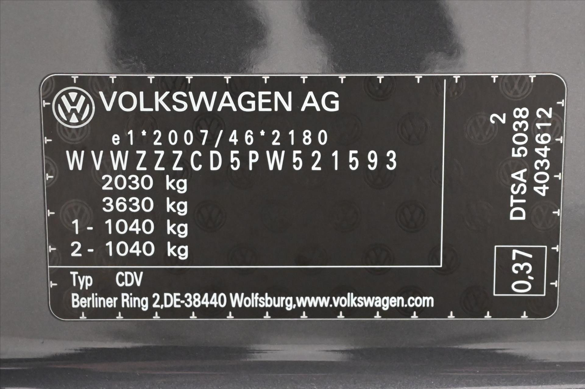 Hlavní fotografie vozu Volkswagen Golf 2,0 TDI 110 kW Life Záruka až 5 let (12)