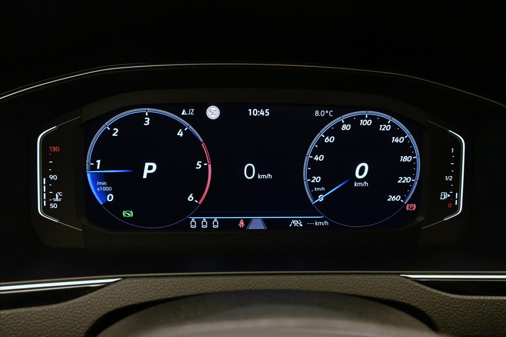 Hlavní fotografie vozu Volkswagen Passat 2,0 TDI 110kW DSG Businnes Záruka až 5 let (16)