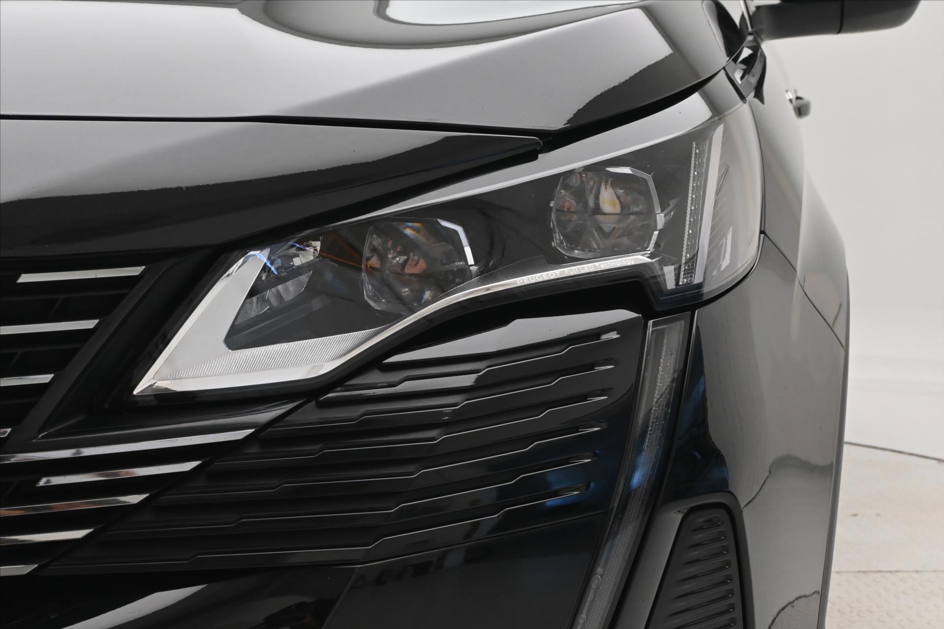 Hlavní fotografie vozu Peugeot 5008 1,5 BlueHDi 96 kW GT AT8 7míst Záruka až 5 let (31)