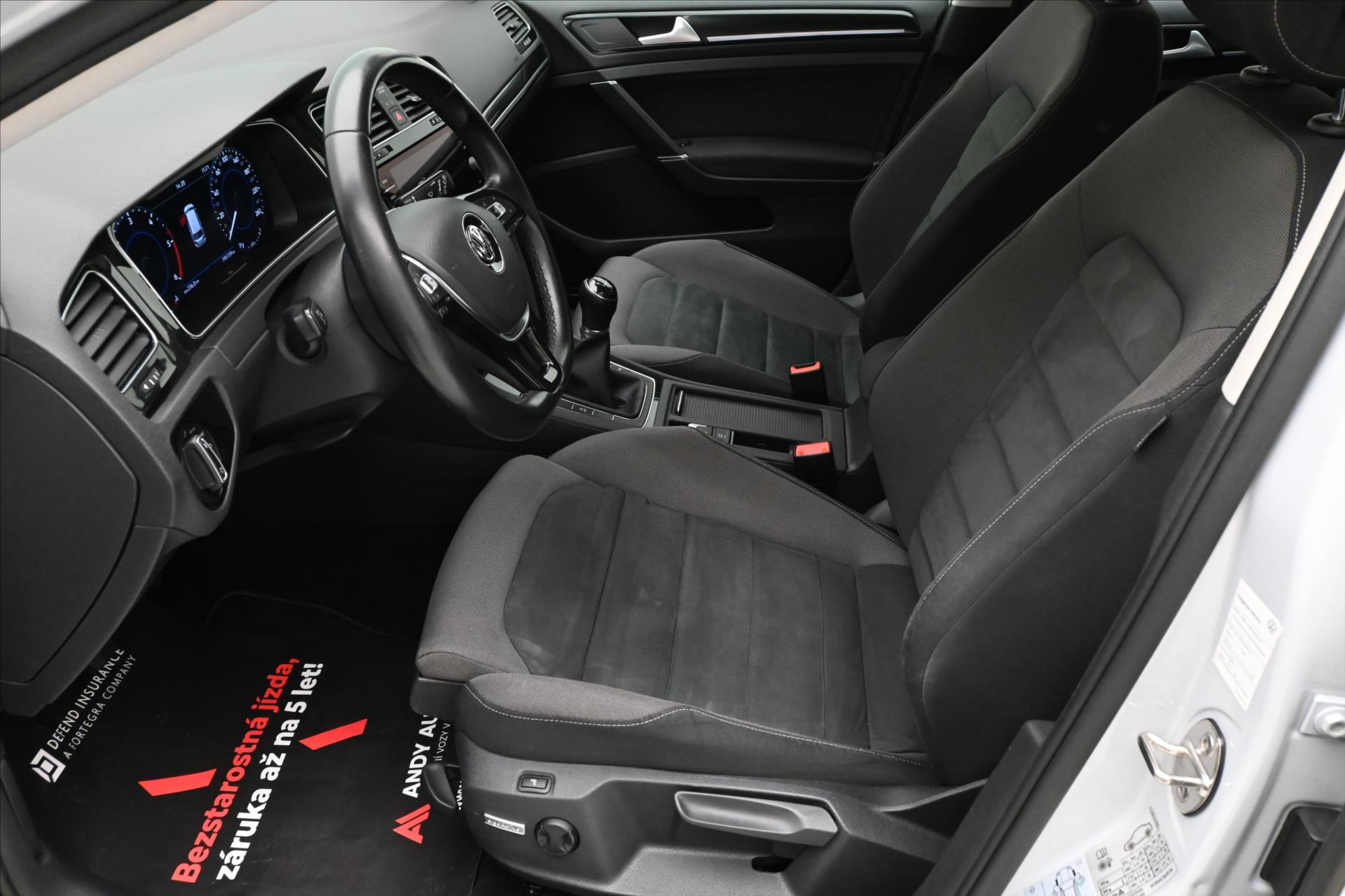 Hlavní fotografie vozu Volkswagen Golf 1,6 TDI 85 kW Highline Záruka až 5 let (13)