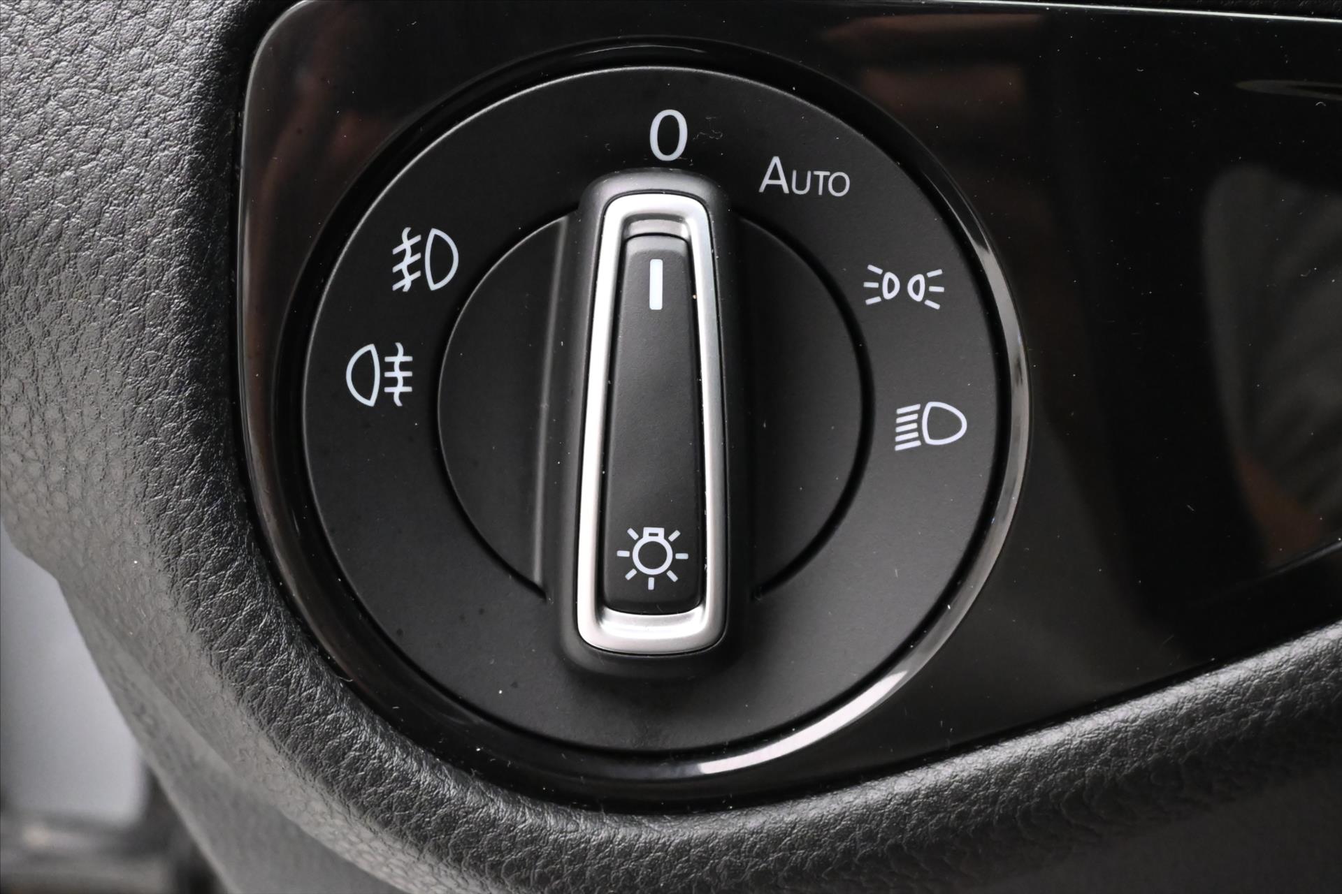 Hlavní fotografie vozu Volkswagen Golf 1,6 TDI 85 kW Highline Záruka až 5 let (25)