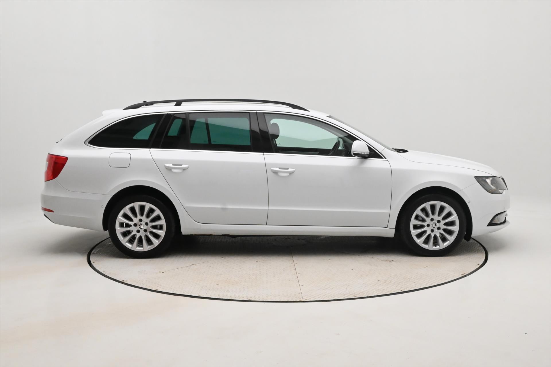 Main photo of the car Skoda Superb 2.0 TDI 125 kW Ambition Warranty up to 5 years (4)