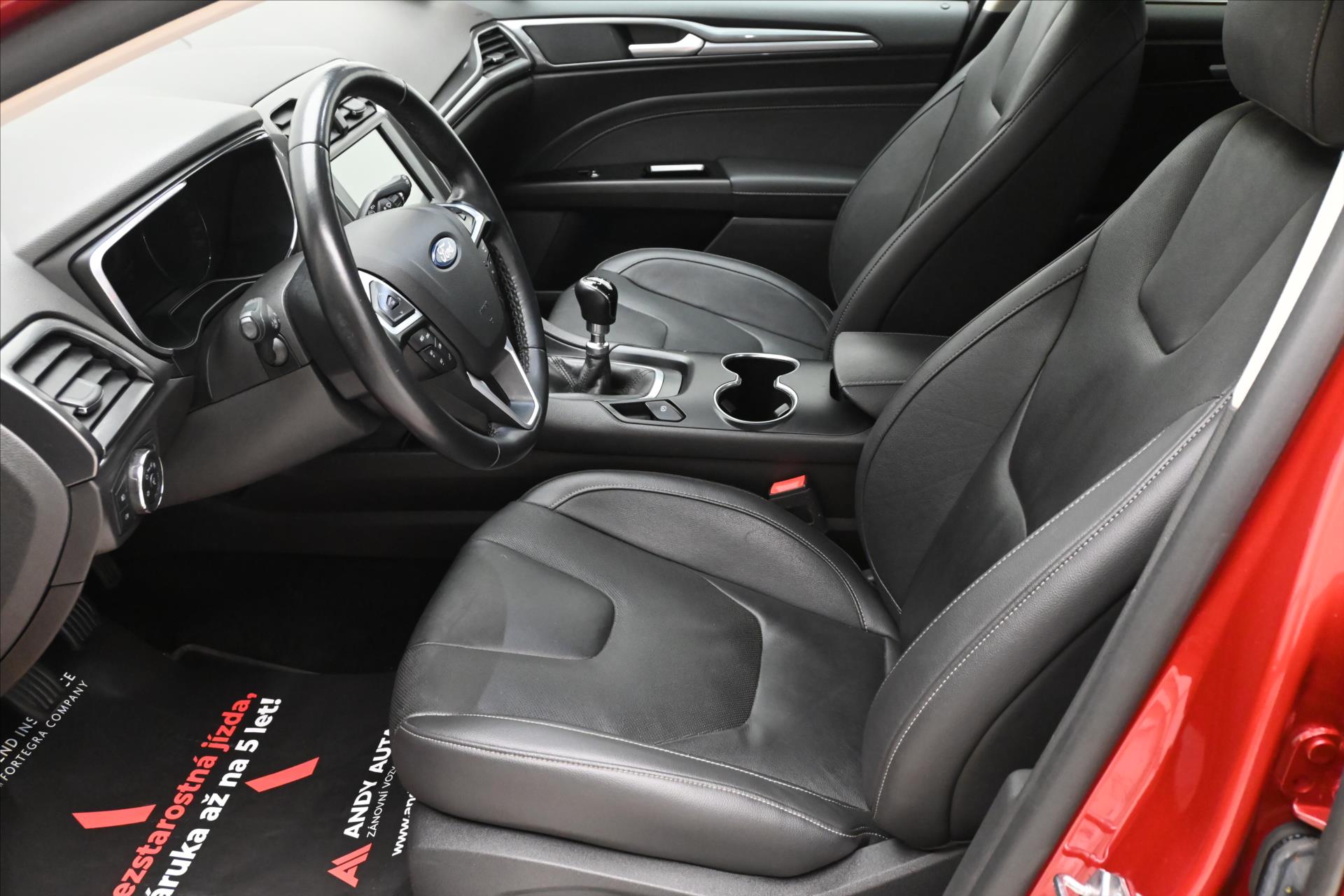 Hlavní fotografie vozu Ford Mondeo 2,0 EcoBlue 110 kW Titanium Záruka až 5 let (13)