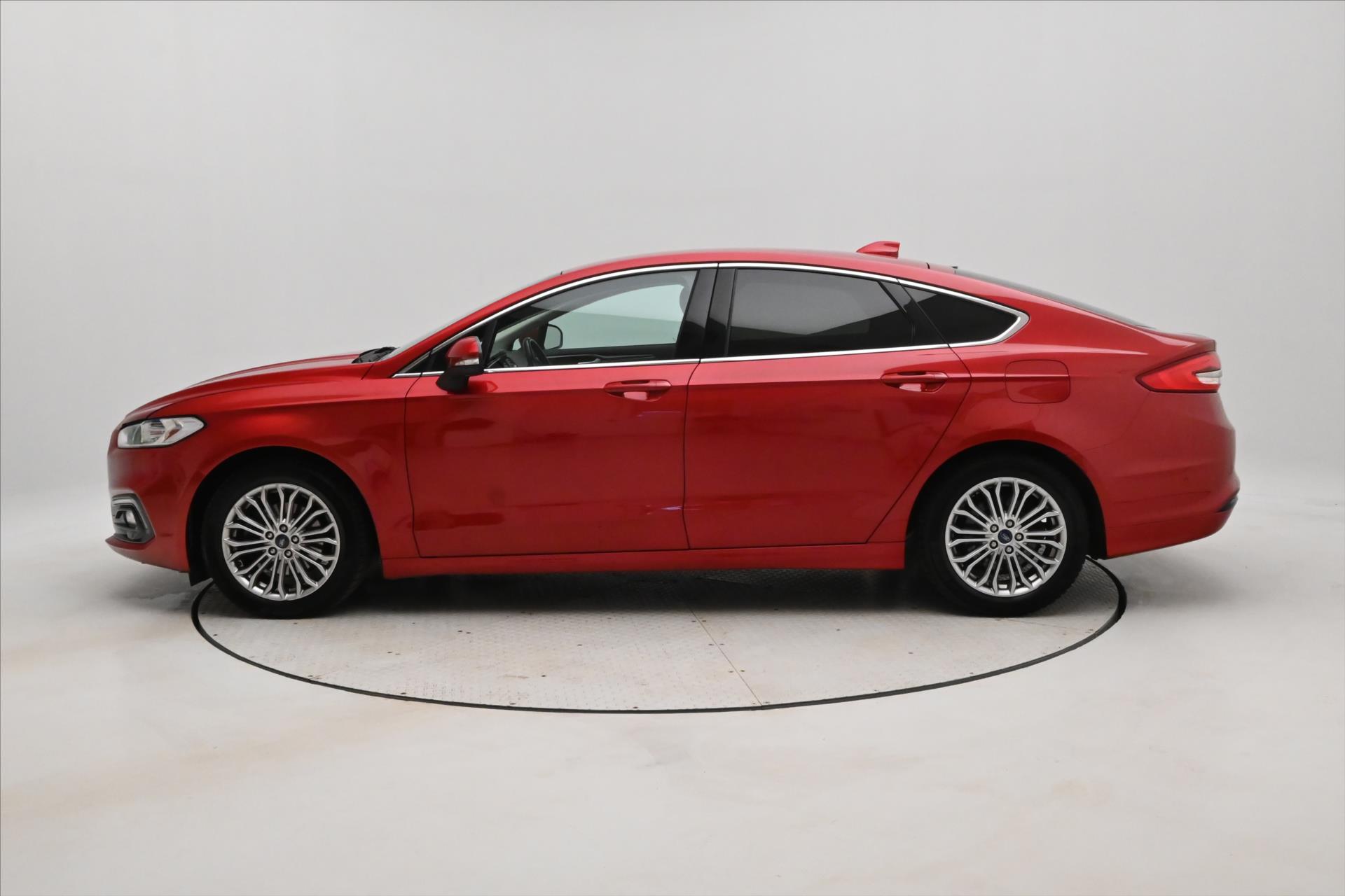 Hlavní fotografie vozu Ford Mondeo 2,0 EcoBlue 110 kW Titanium Záruka až 5 let (9)