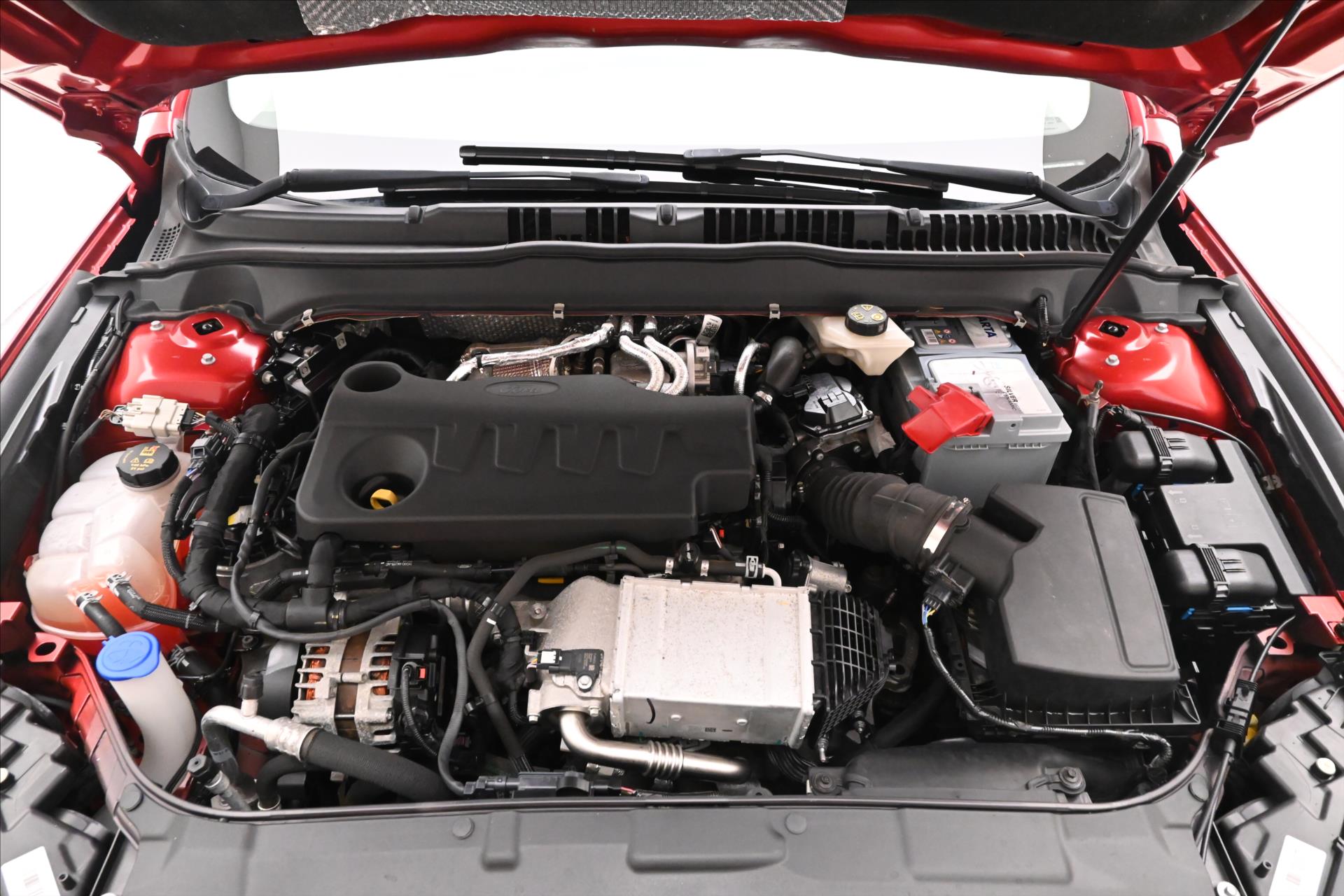 Hlavní fotografie vozu Ford Mondeo 2,0 EcoBlue 110 kW Titanium Záruka až 5 let (9)