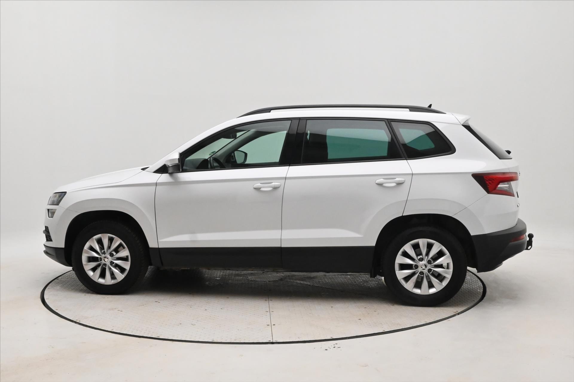 Hlavní fotografie vozu Škoda Karoq 2,0 TDI 110 kW DSG 4x4 TAŽNÉ Záruka až 5 let (8)