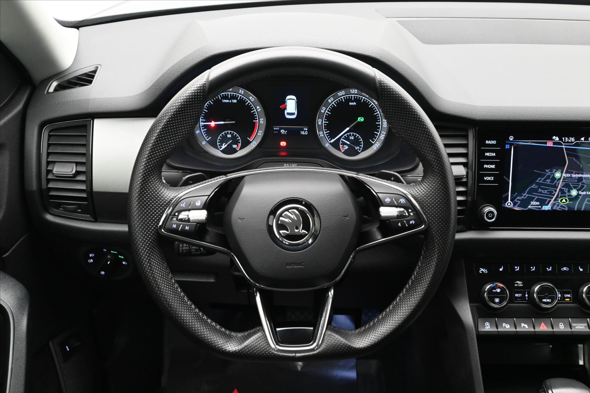 Hlavní fotografie vozu Škoda Kodiaq 2,0 TDI 147 kW 4x4 CLEVER Záruka až 5 let (18)