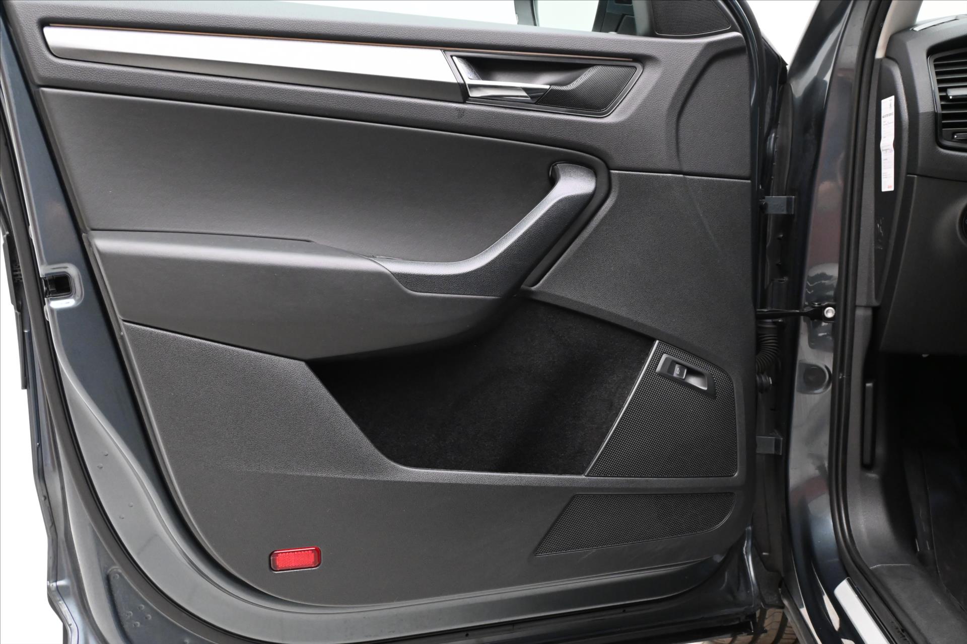 Hlavní fotografie vozu Škoda Kodiaq 2,0 TDI 147 kW 4x4 CLEVER Záruka až 5 let (25)