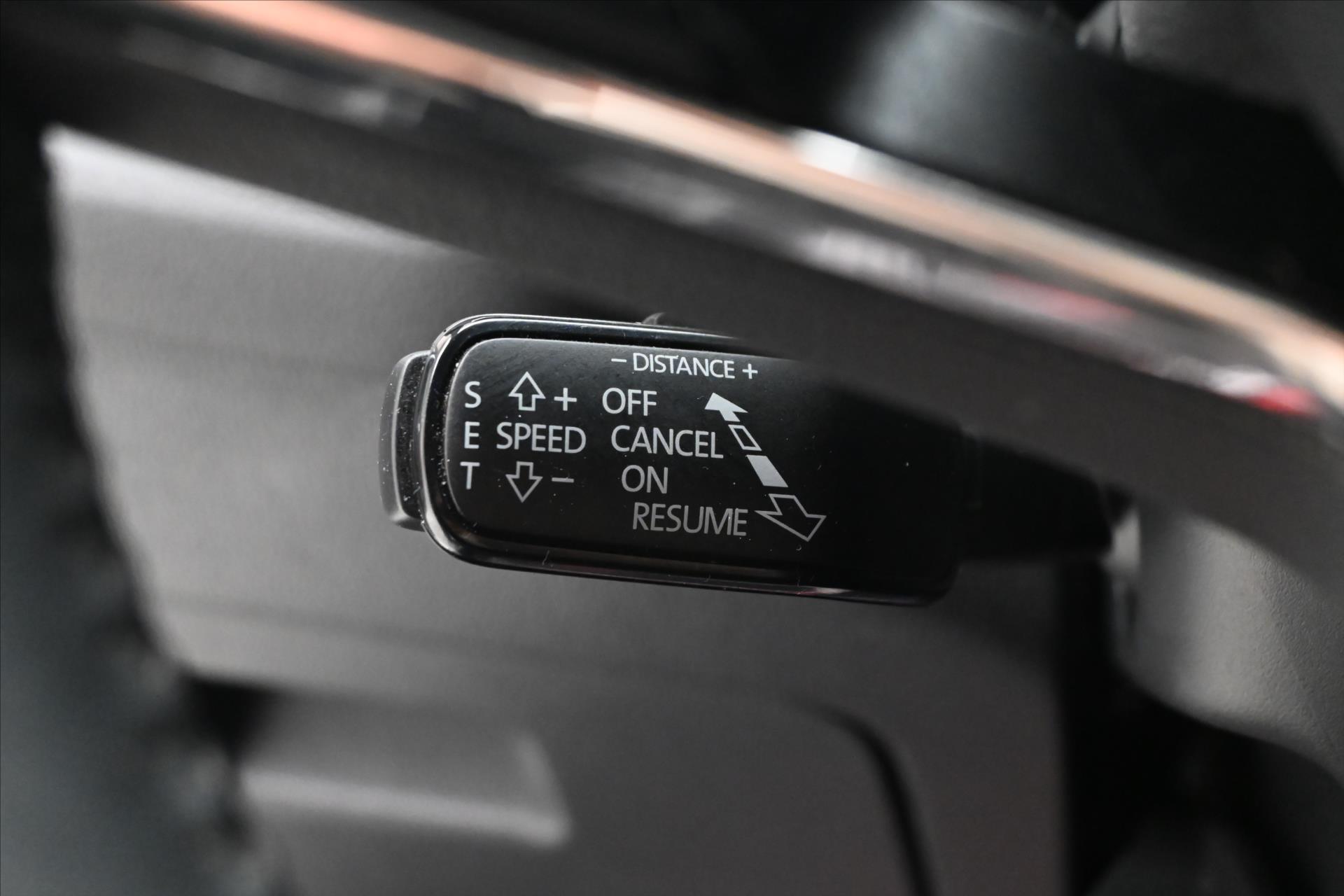 Hlavní fotografie vozu Škoda Octavia 2,0 TDI 110 kW DSG Style Záruka až 5 let (23)