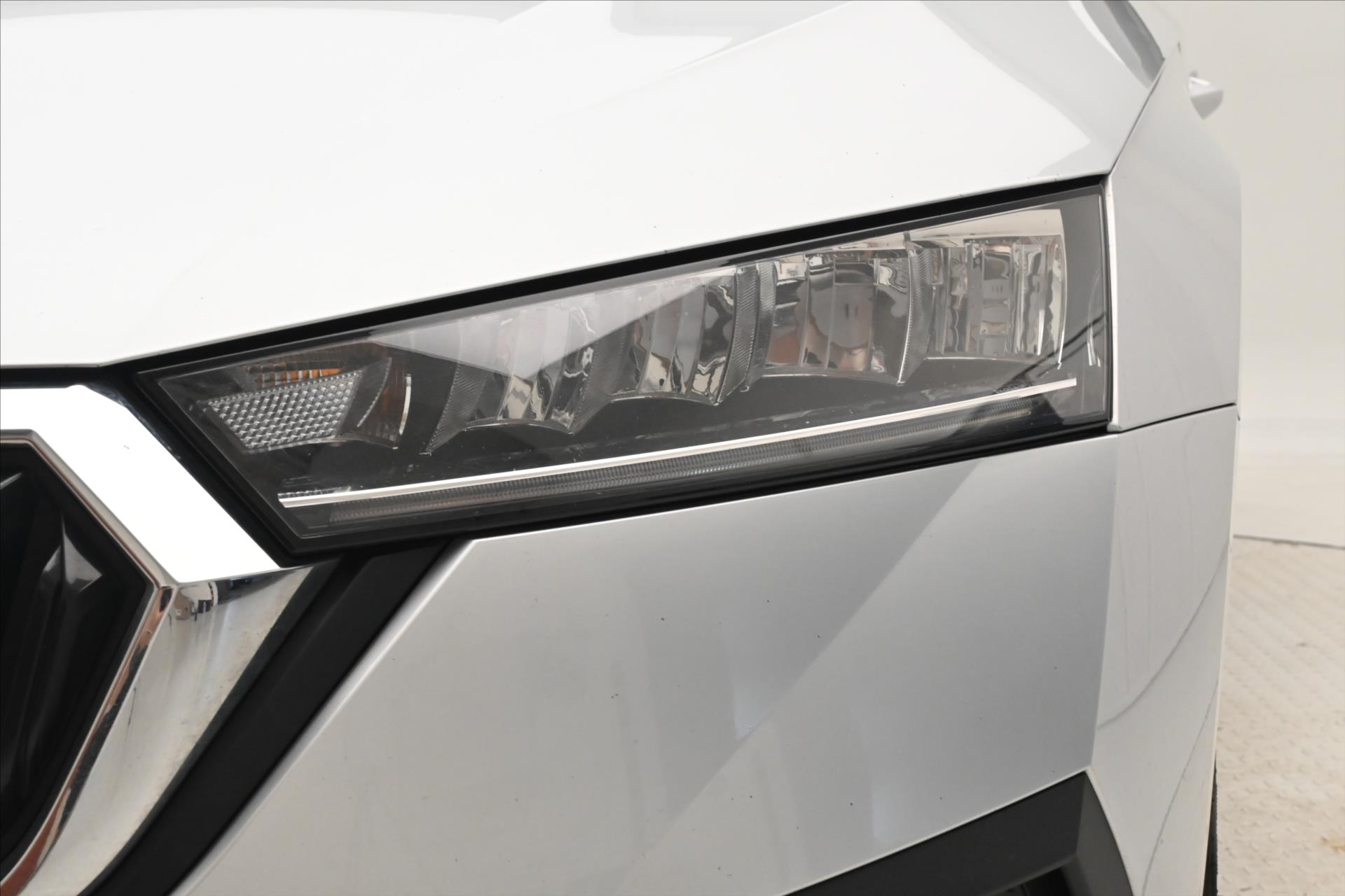 Hlavní fotografie vozu Škoda Octavia 2,0 TDI 110 kW DSG Style Záruka až 5 let (28)