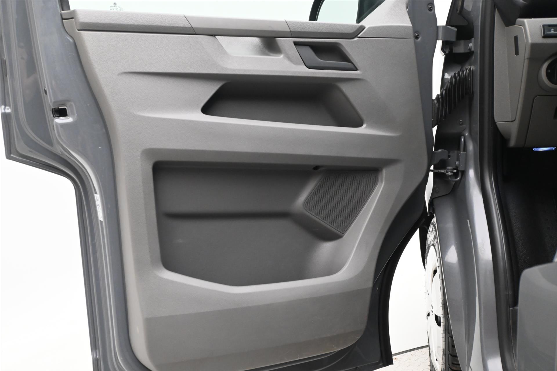 Hlavní fotografie vozu Volkswagen Transporter 2,0 TDI 81 KW Tempomat Záruka až 5 let (23)