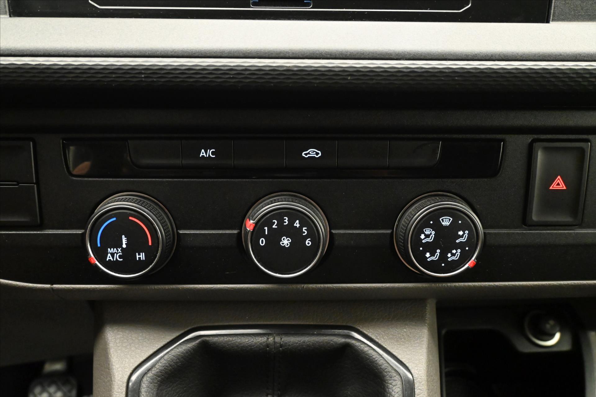 Hlavní fotografie vozu Volkswagen Transporter 2,0 TDI 81kW Tempomat Záruka až 5 let (20)