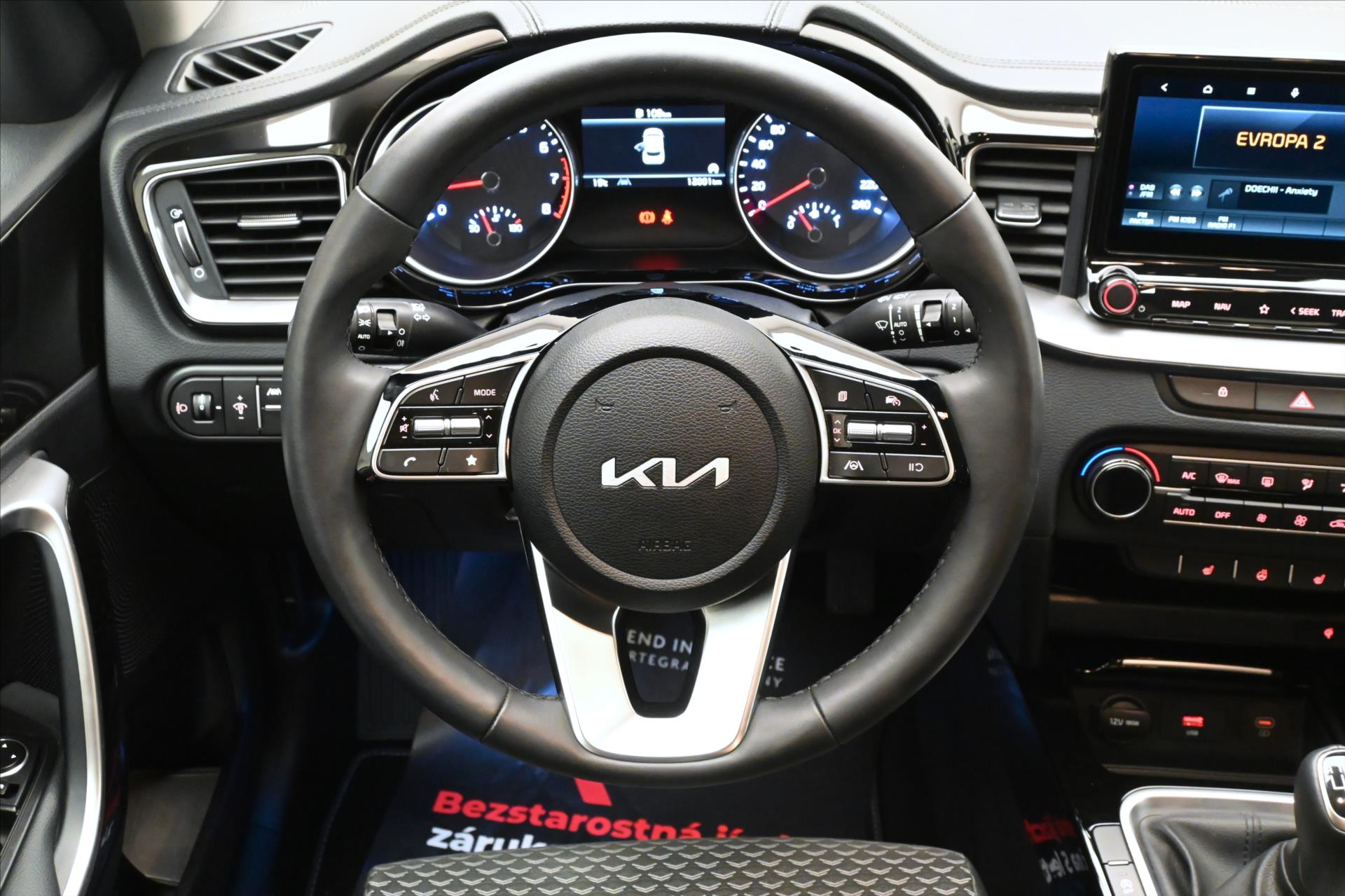 Main photo of the car Kia XCeed 1.5 T-GDi 117kW Exclusiv Warranty up to 5 years (18)