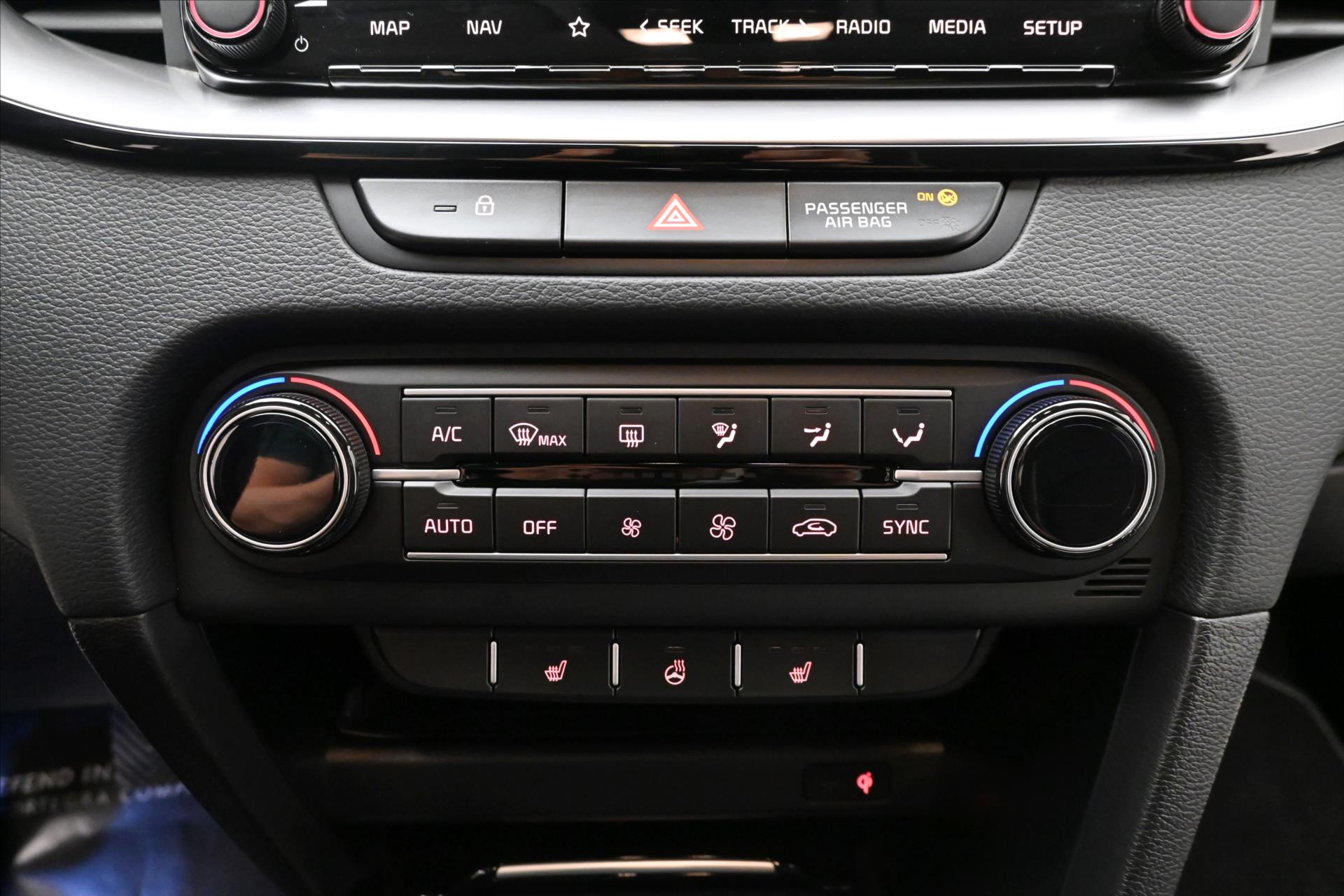 Main photo of the car Kia XCeed 1.5 T-GDi 117kW Exclusiv Warranty up to 5 years (21)