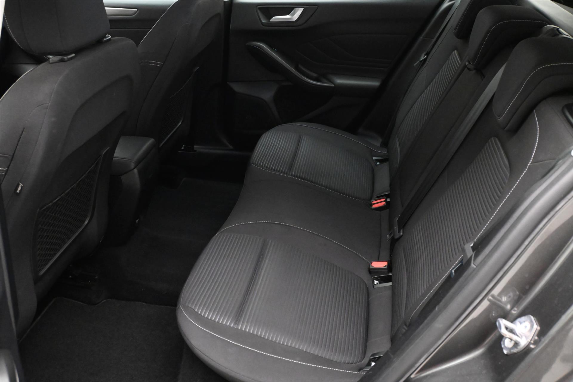 Hlavní fotografie vozu Ford Focus 1,5 Ecoblue 88 kW Záruka až 5 let (15)