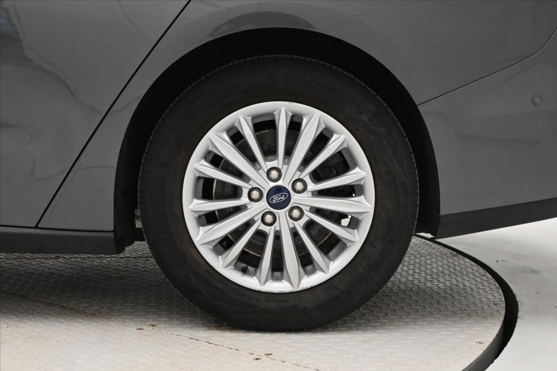 Hlavní fotografie vozu Ford Focus 1,5 Ecoblue 88 kW Záruka až 5 let (32)