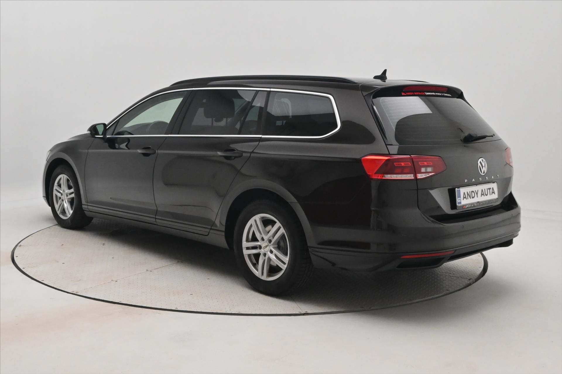 Hlavní fotografie vozu Volkswagen Passat 2,0 TDI 110 kW DSG Business Záruka až 5 let (7)