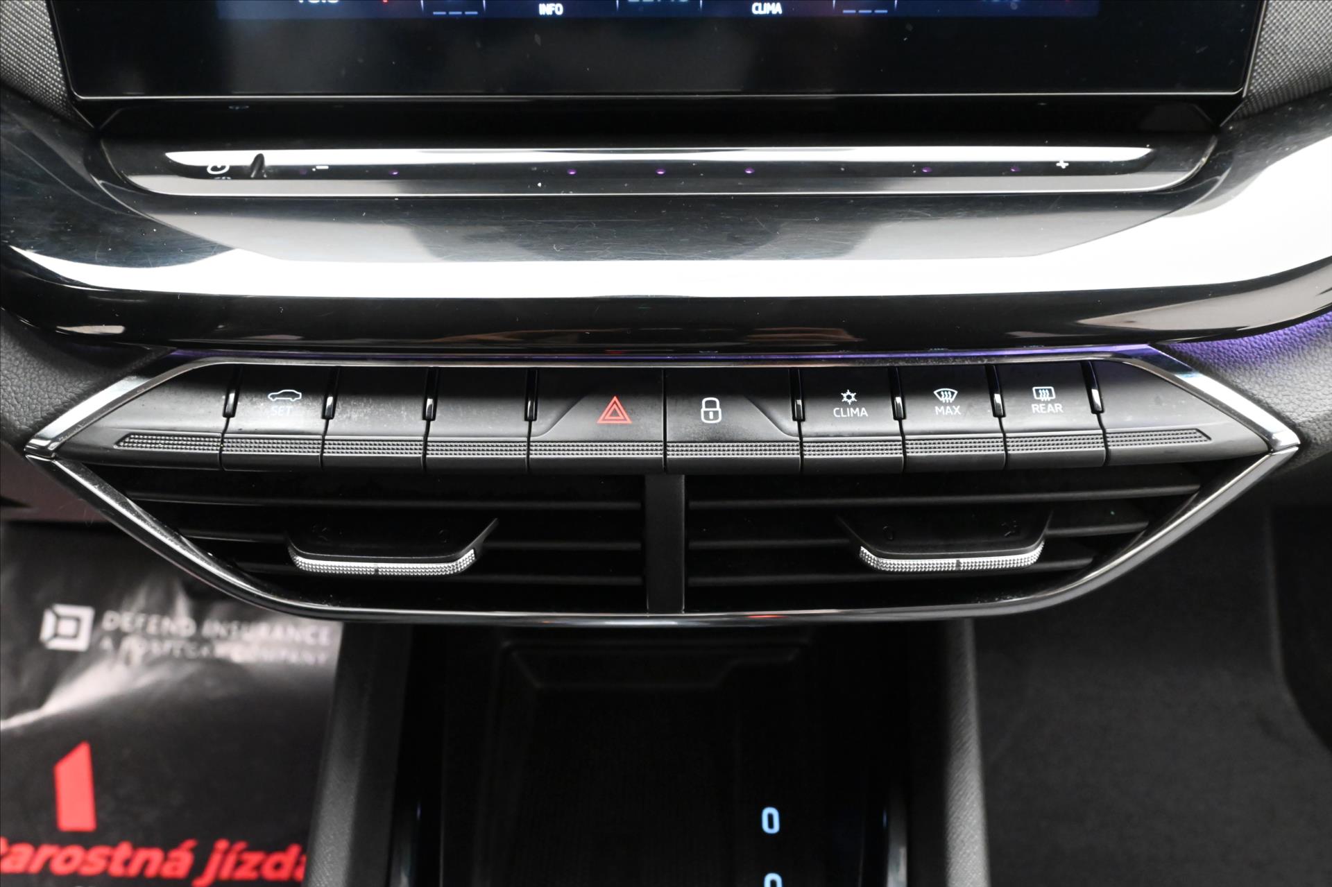 Hlavní fotografie vozu Škoda Octavia 2,0 TDI 110 kW DSG Style Záruka až 5 let (21)