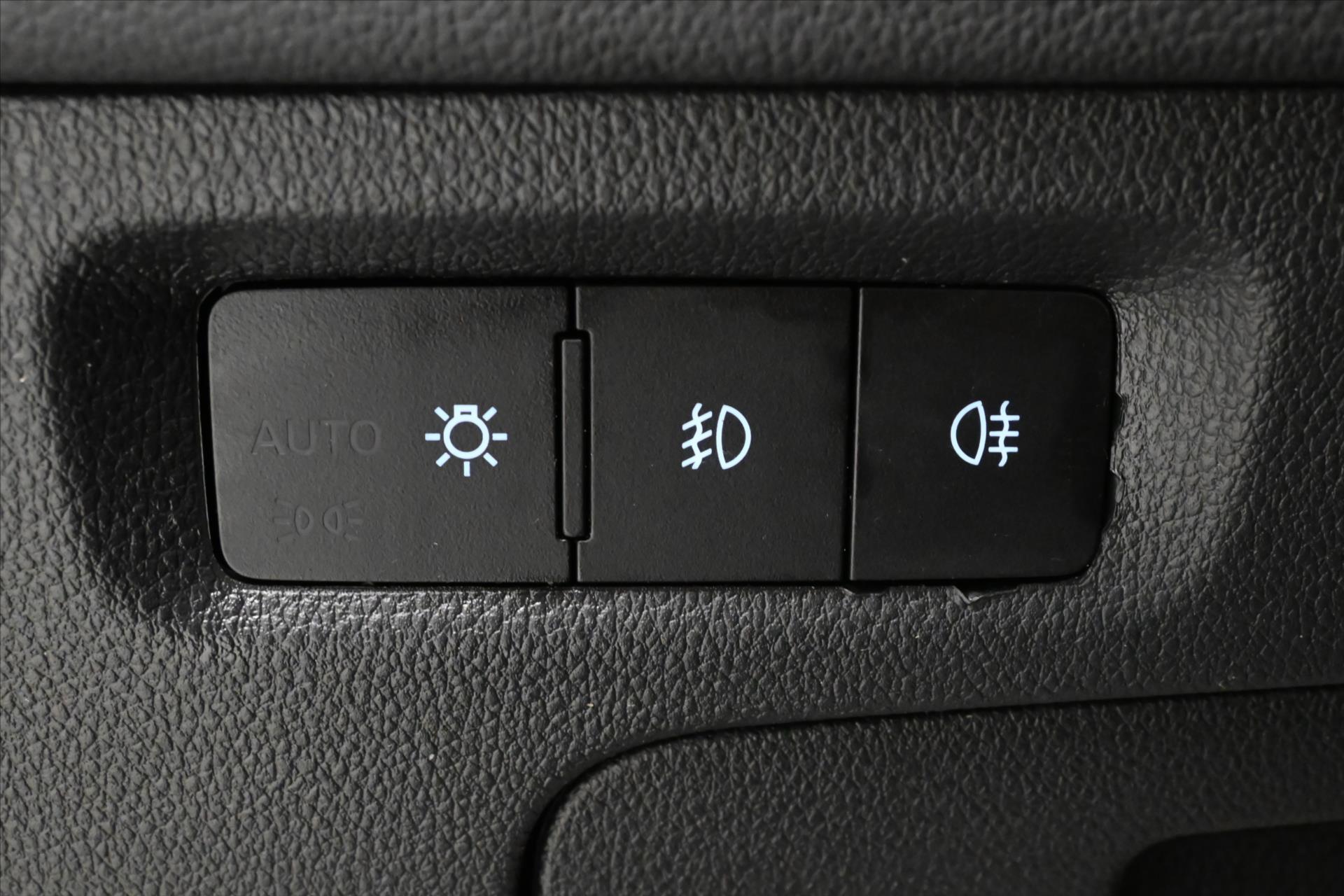 Hlavní fotografie vozu Škoda Octavia 2,0 TDI 110 kW DSG Style Záruka až 5 let (27)