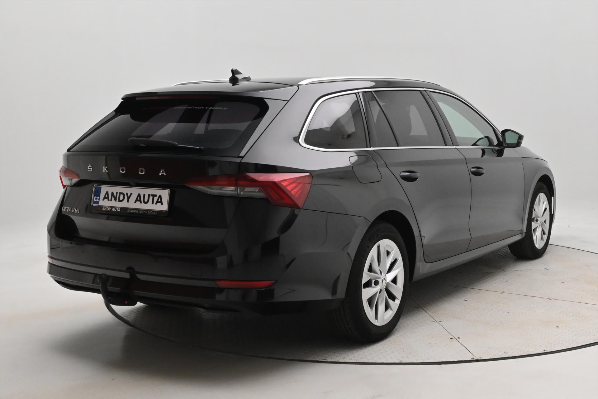 Hlavní fotografie vozu Škoda Octavia 2,0 TDI 110 kW DSG Style Záruka až 5 let (5)