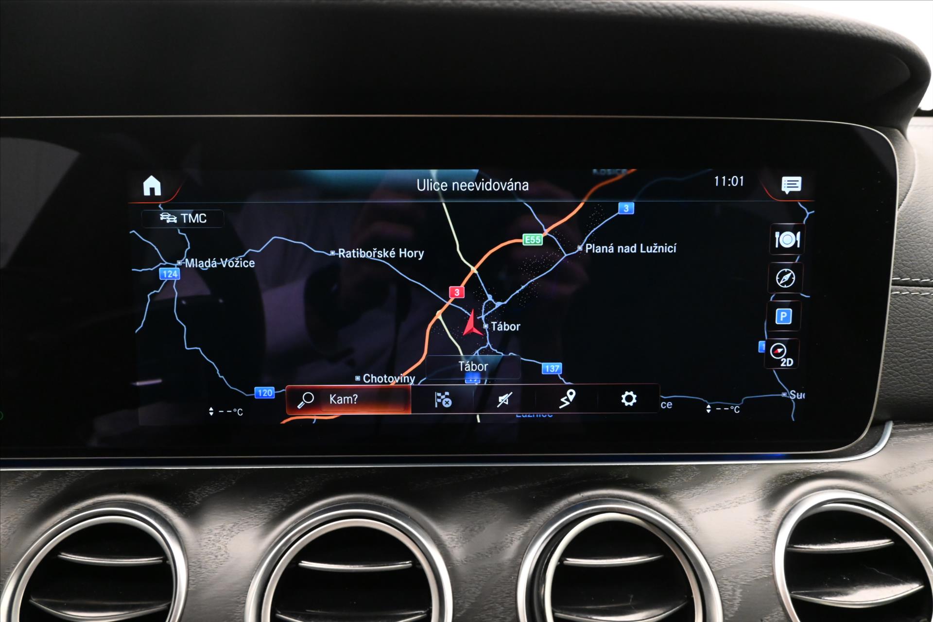 Hlavní fotografie vozu Mercedes-Benz Třídy E 2,0 220D 147kW 9G-TRONIC Záruka až 5 let (19)