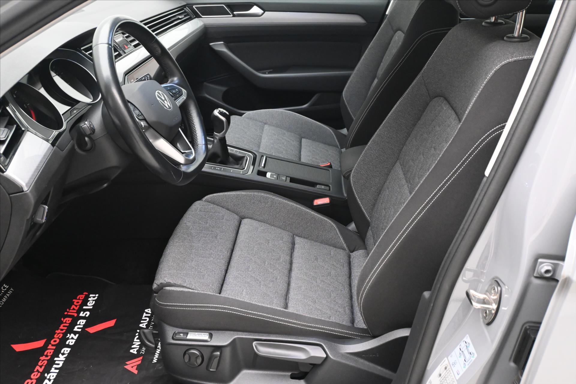 Hlavní fotografie vozu Volkswagen Passat 2,0 TDI 110kW Business Záruka až 5 let (13)