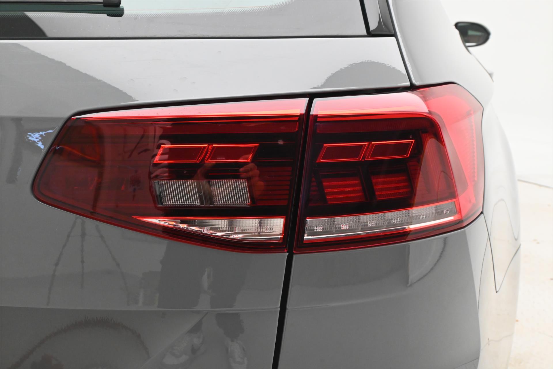 Hlavní fotografie vozu Volkswagen Passat 2,0 TDI 110kW Business Záruka až 5 let (30)