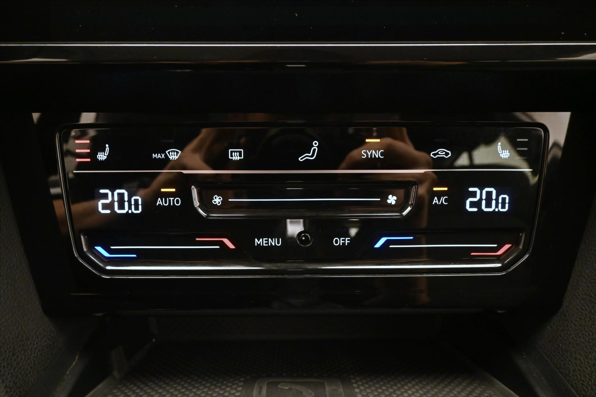 Hlavní fotografie vozu Volkswagen Passat 2,0 TDI 110 KW DSG Business Záruka až 5 let (21)