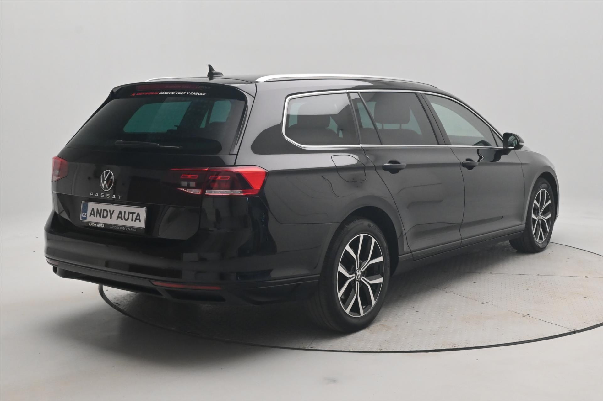 Hlavní fotografie vozu Volkswagen Passat 2,0 TDI 110kW DSG Business Záruka až 5 let (5)