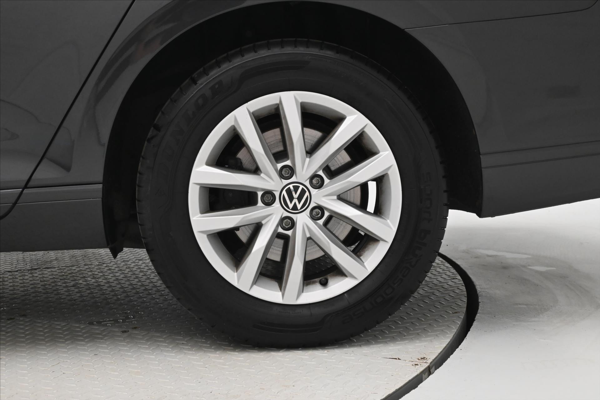 Hlavní fotografie vozu Volkswagen Passat 2,0 TDI 110 kW DSG Business Záruka až 5 let (32)