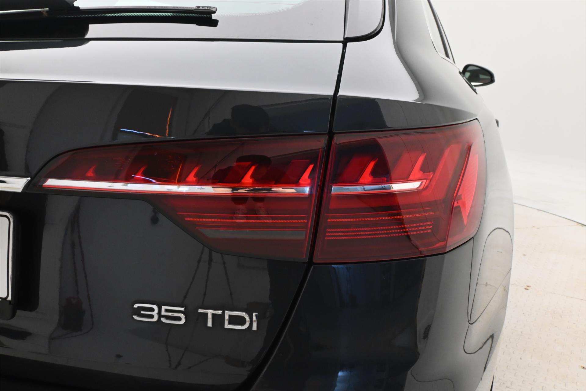 Hlavní fotografie vozu Audi A4 Avant 2,0 TDI 120kW S-Tronic AVANT Záruka až 5 let (30)