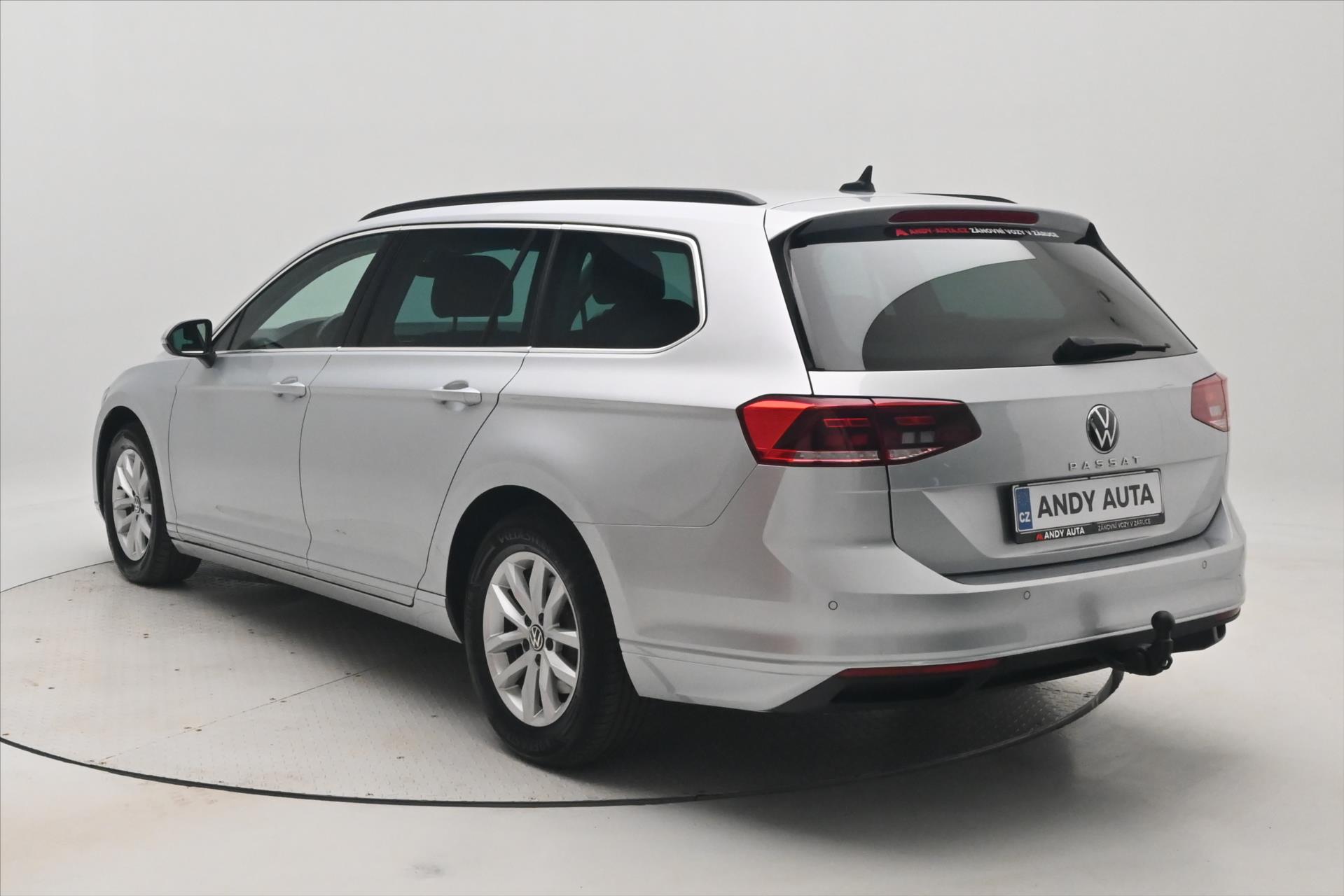 Hlavní fotografie vozu Volkswagen Passat 2,0 TDI 110kW DSG Business Záruka až 5 let (7)