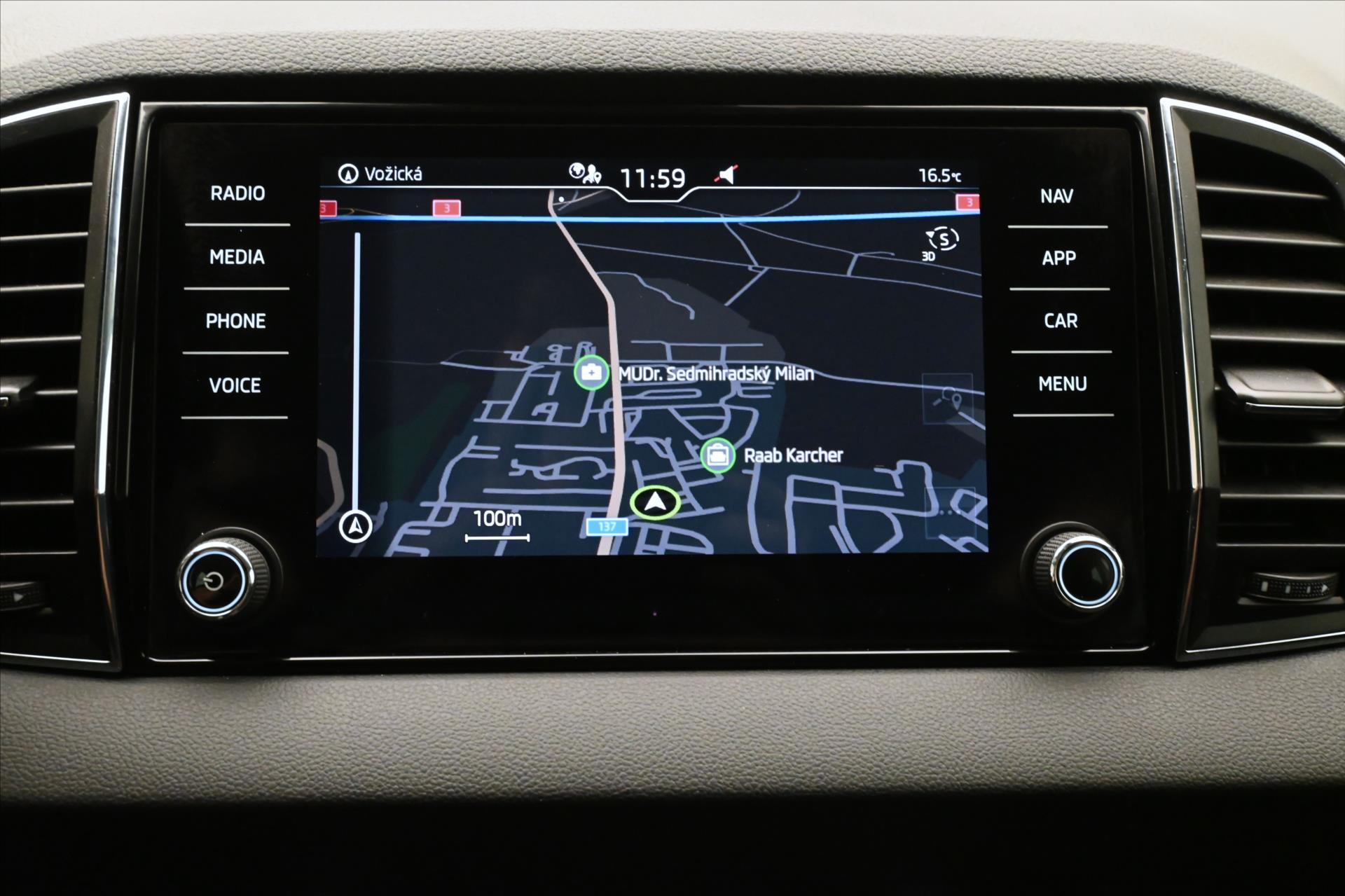 Hlavní fotografie vozu Škoda Karoq 2,0 TDI 85kW DSG Ambition Záruka až 5 let (20)