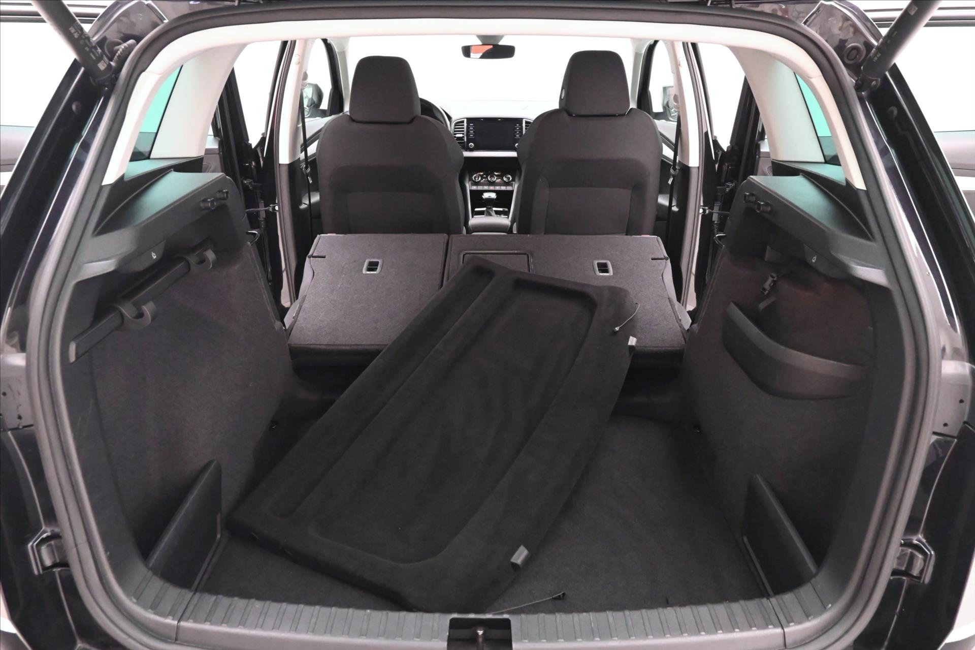 Hlavní fotografie vozu Škoda Karoq 2,0 TDI 85kW DSG NAVIGACE Záruka až 5 let (12)